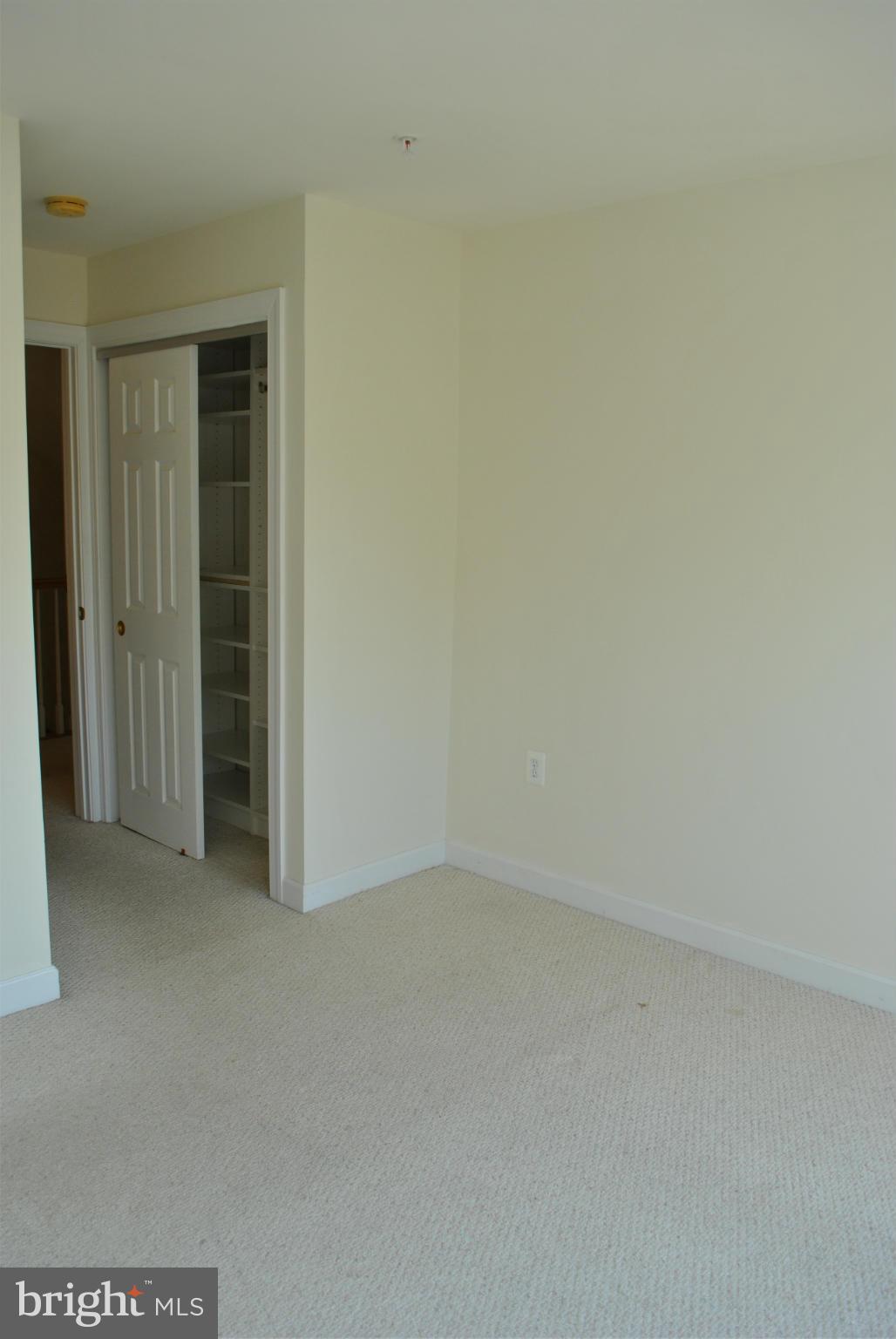 COPPERMINE CROSSING - Residential Lease