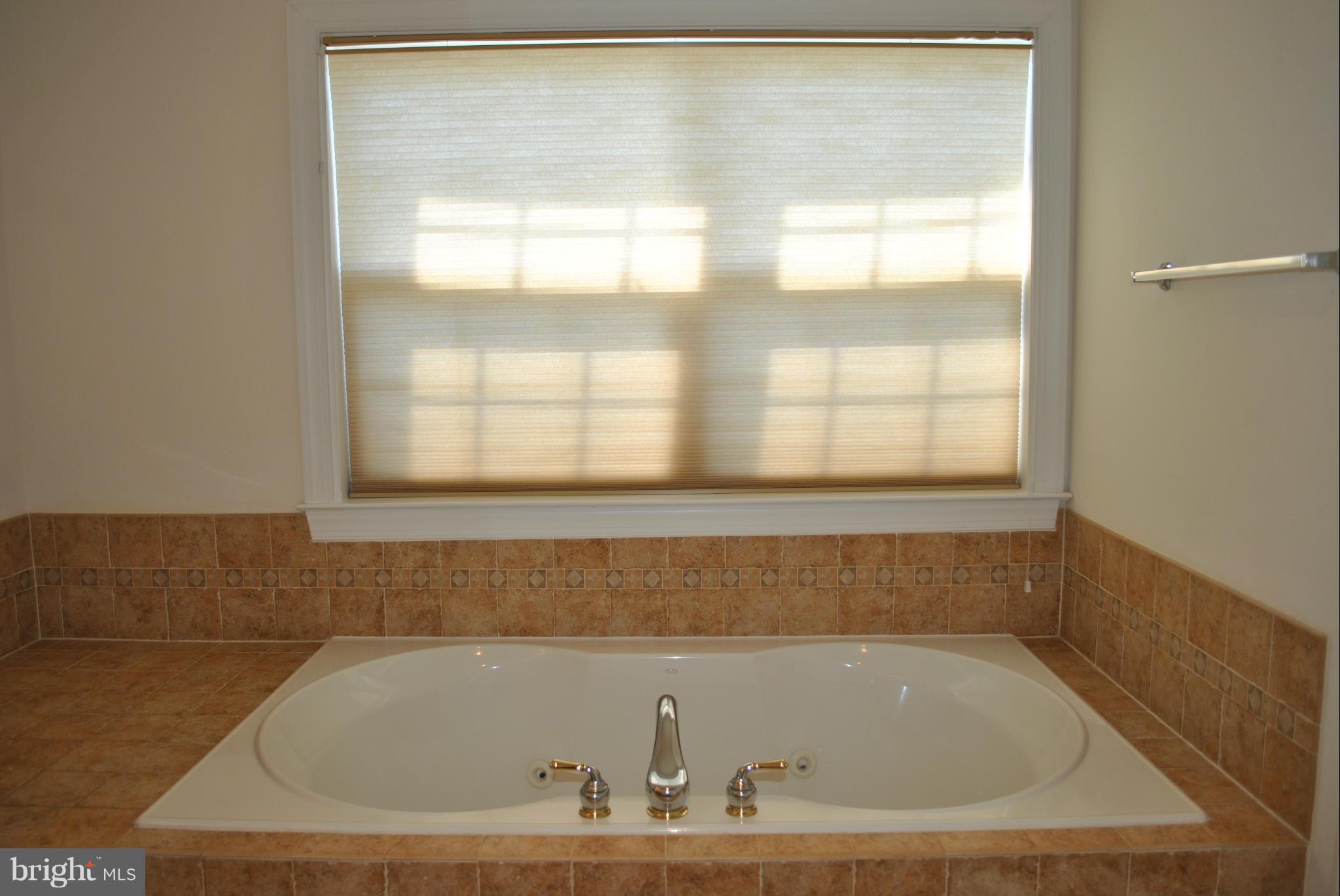 COPPERMINE CROSSING - Residential Lease