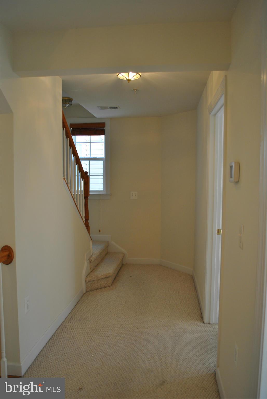 COPPERMINE CROSSING - Residential Lease