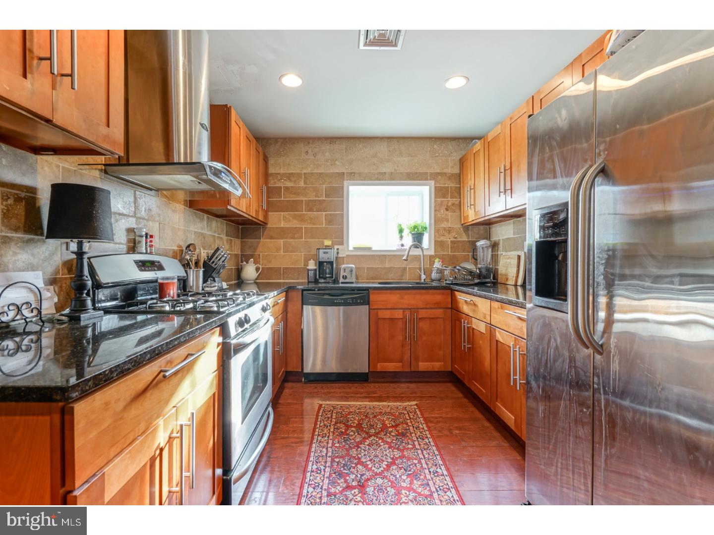 FAIRMOUNT - Residential Lease