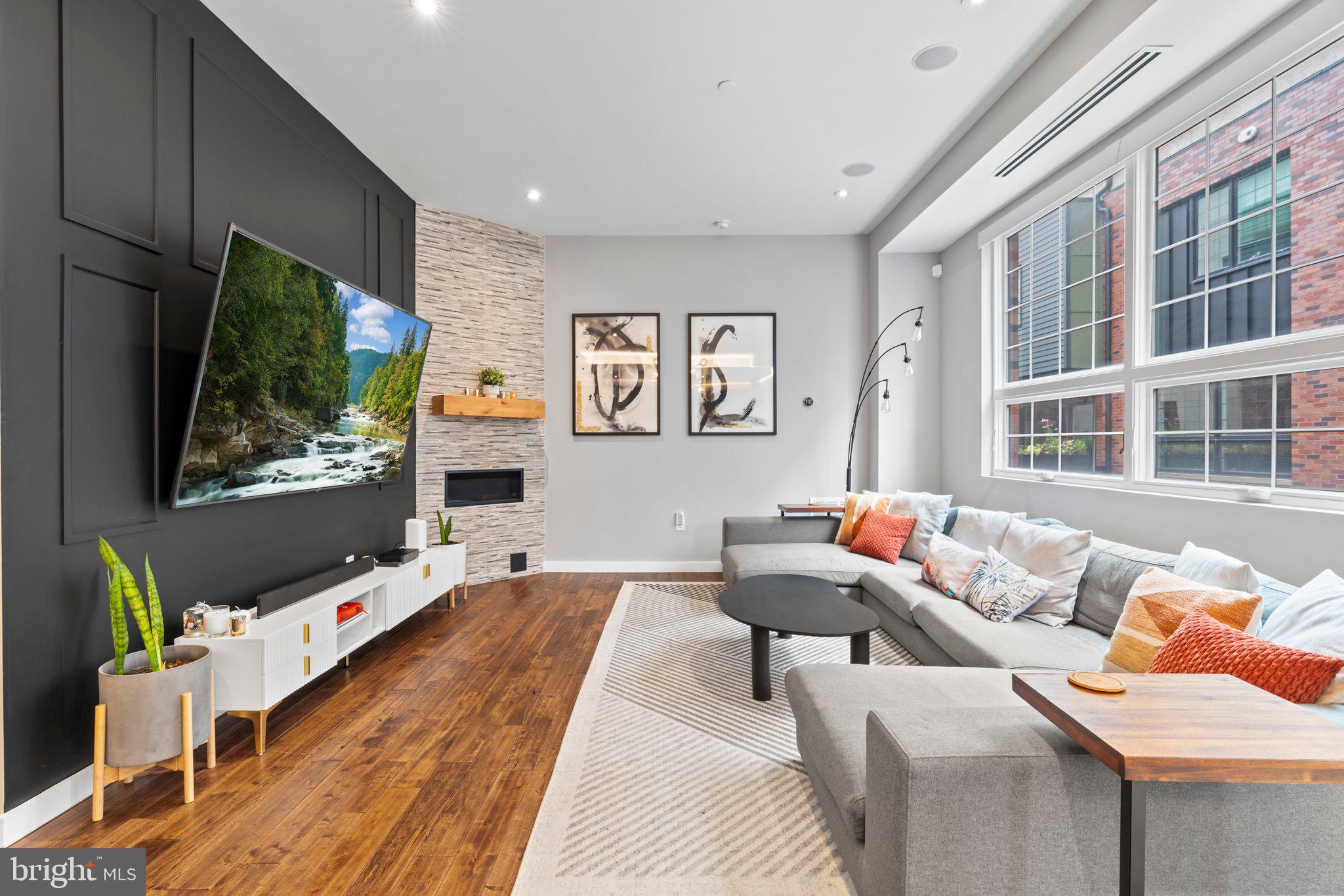 FISHTOWN - Residential