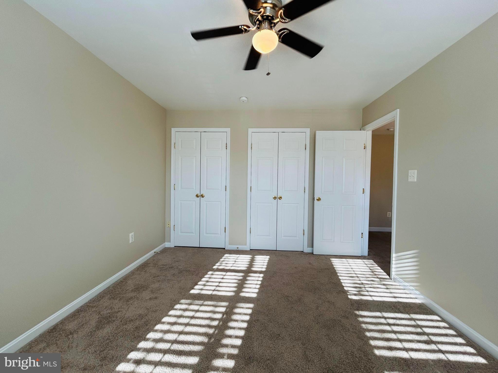 LAKE TERRAPIN - Residential Lease