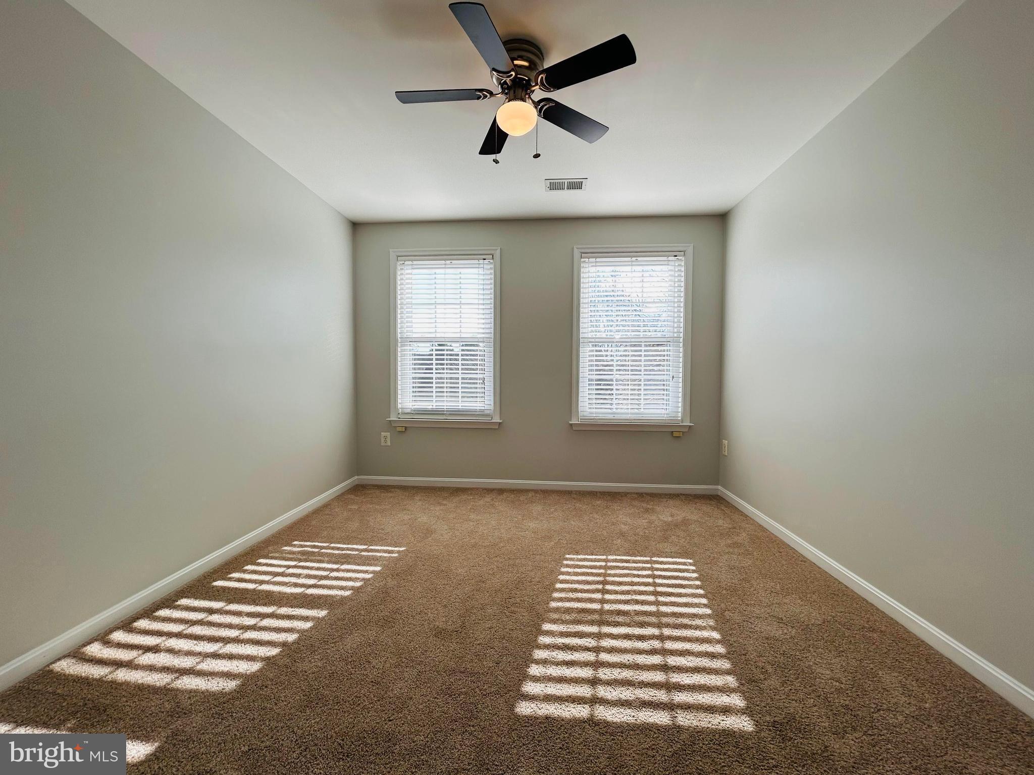 LAKE TERRAPIN - Residential Lease