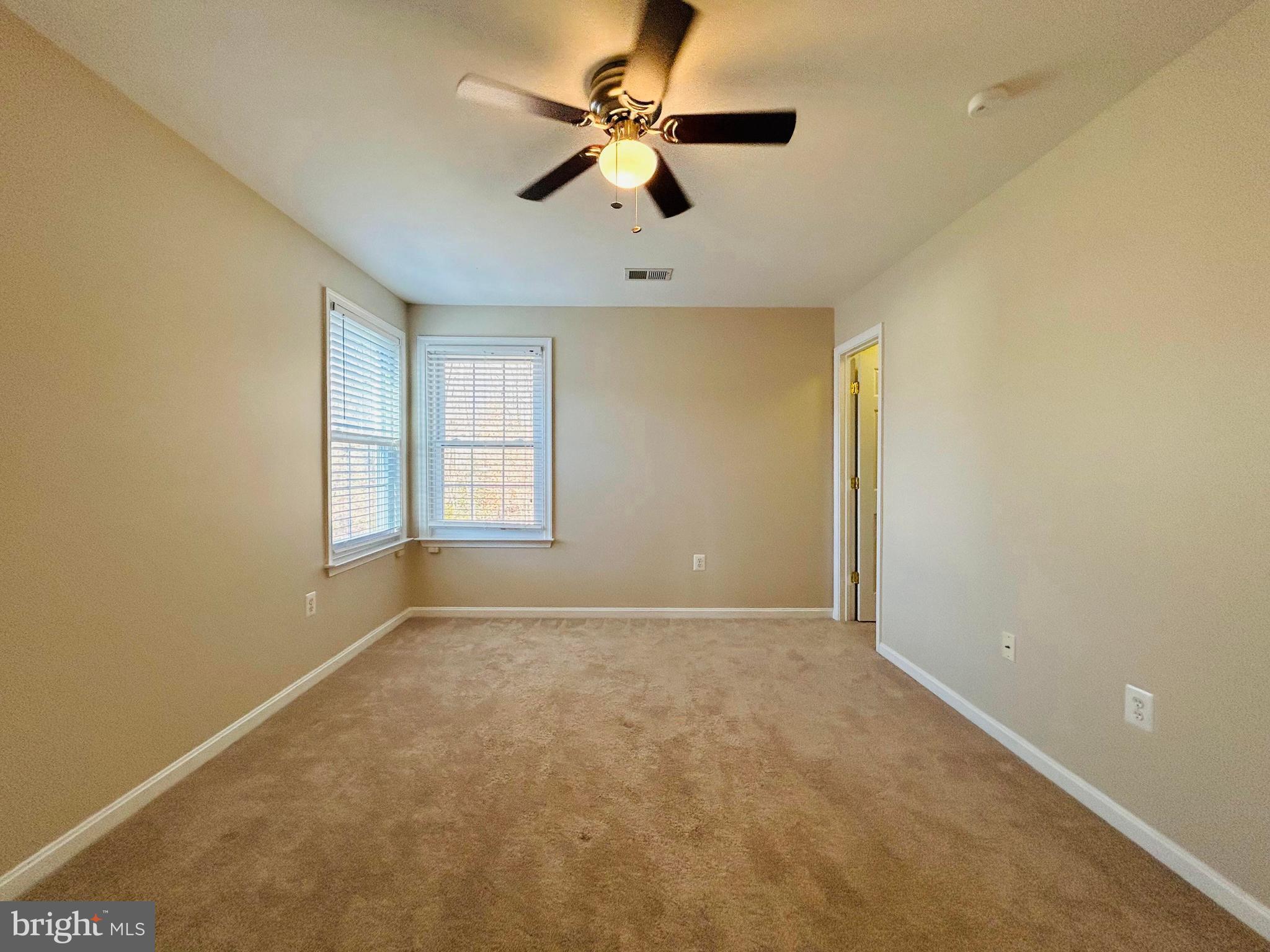 LAKE TERRAPIN - Residential Lease