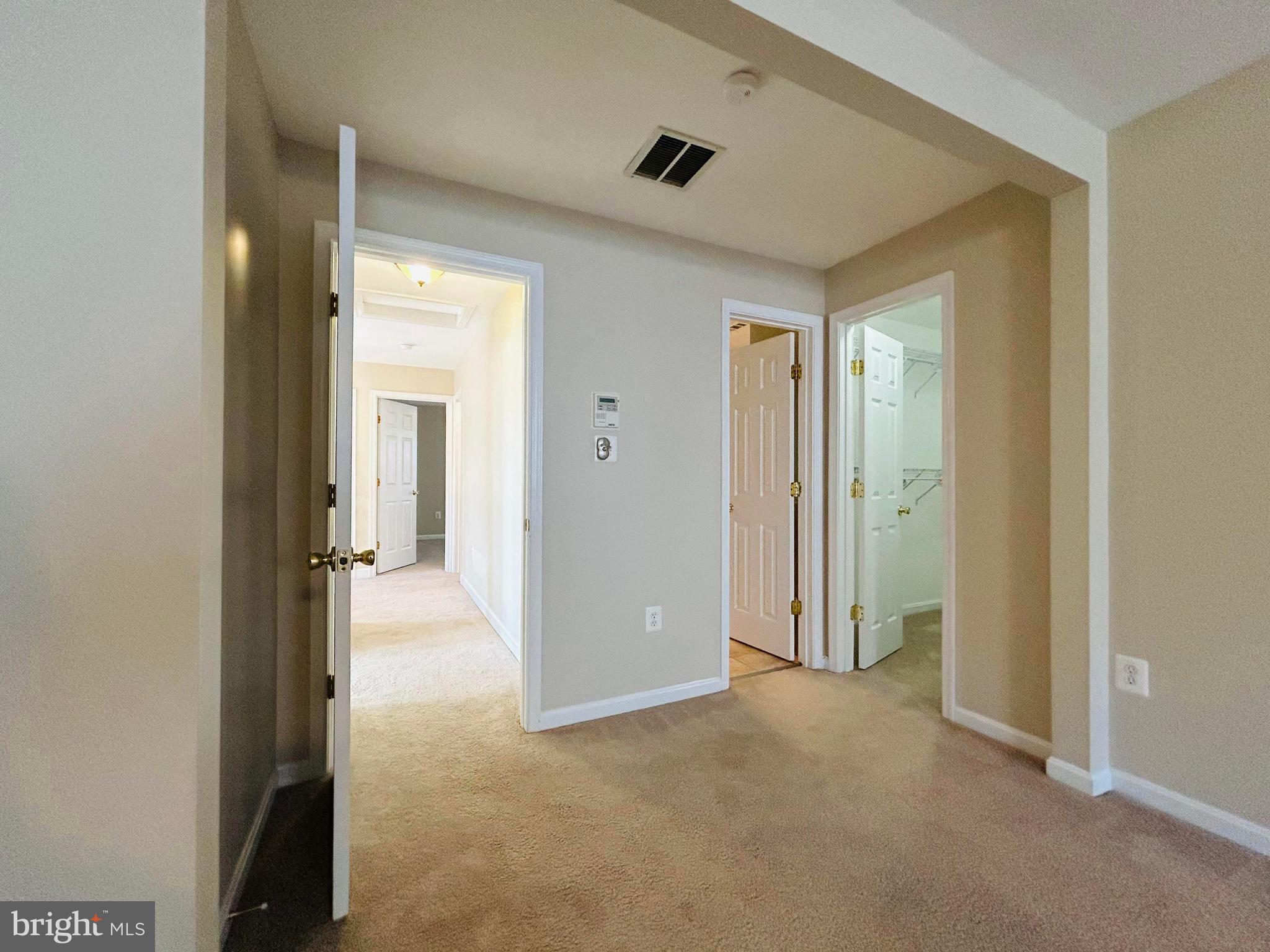 LAKE TERRAPIN - Residential Lease