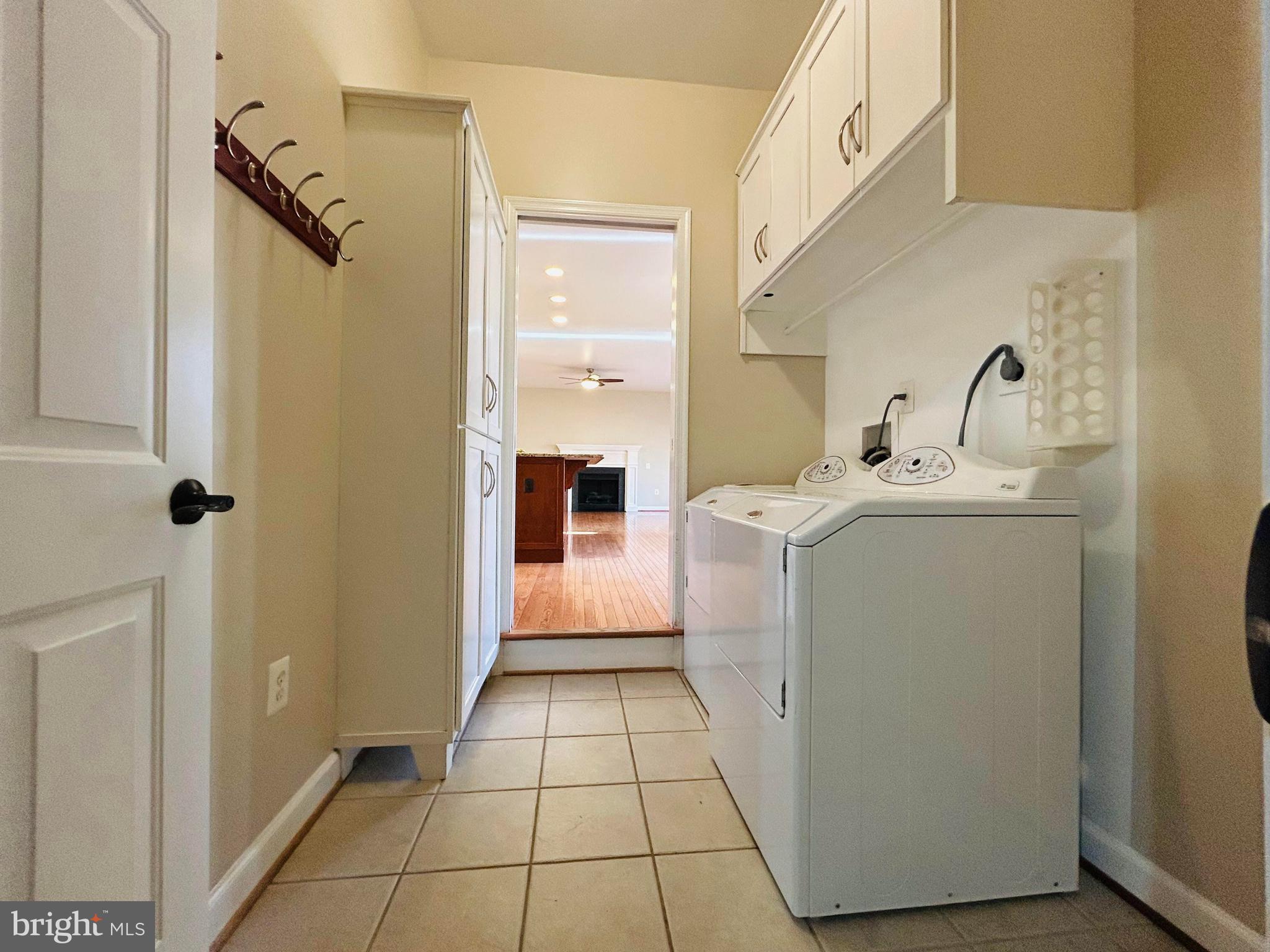 LAKE TERRAPIN - Residential Lease