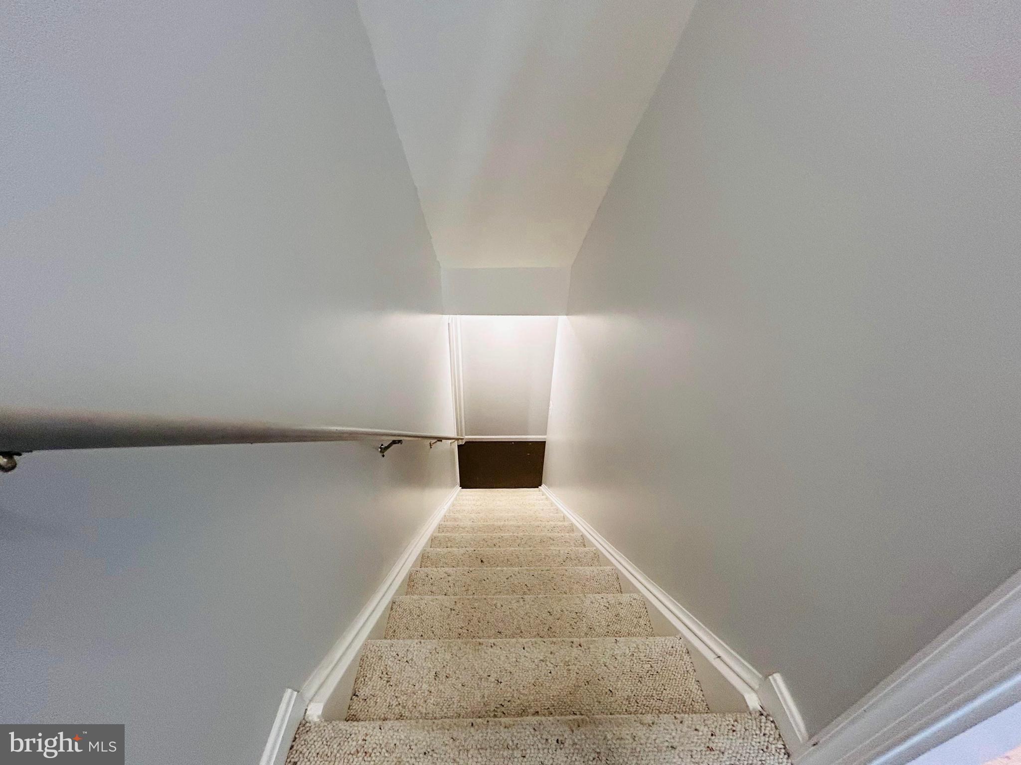 LAKE TERRAPIN - Residential Lease