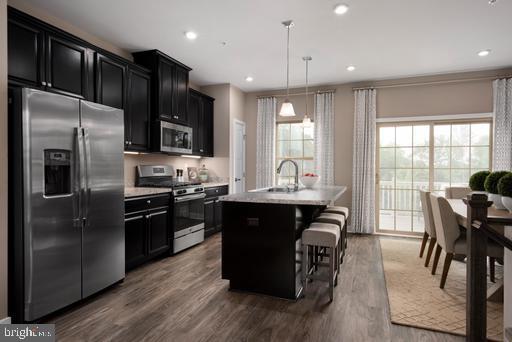 LAKE LINGANORE - Residential