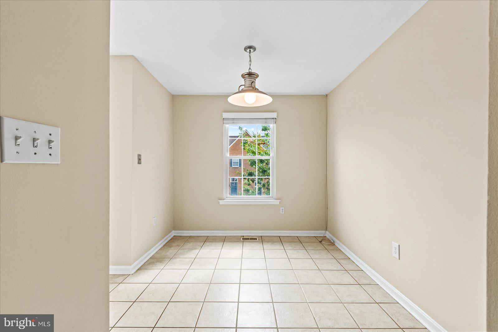 2112 HUTCHISON GROVE COURT