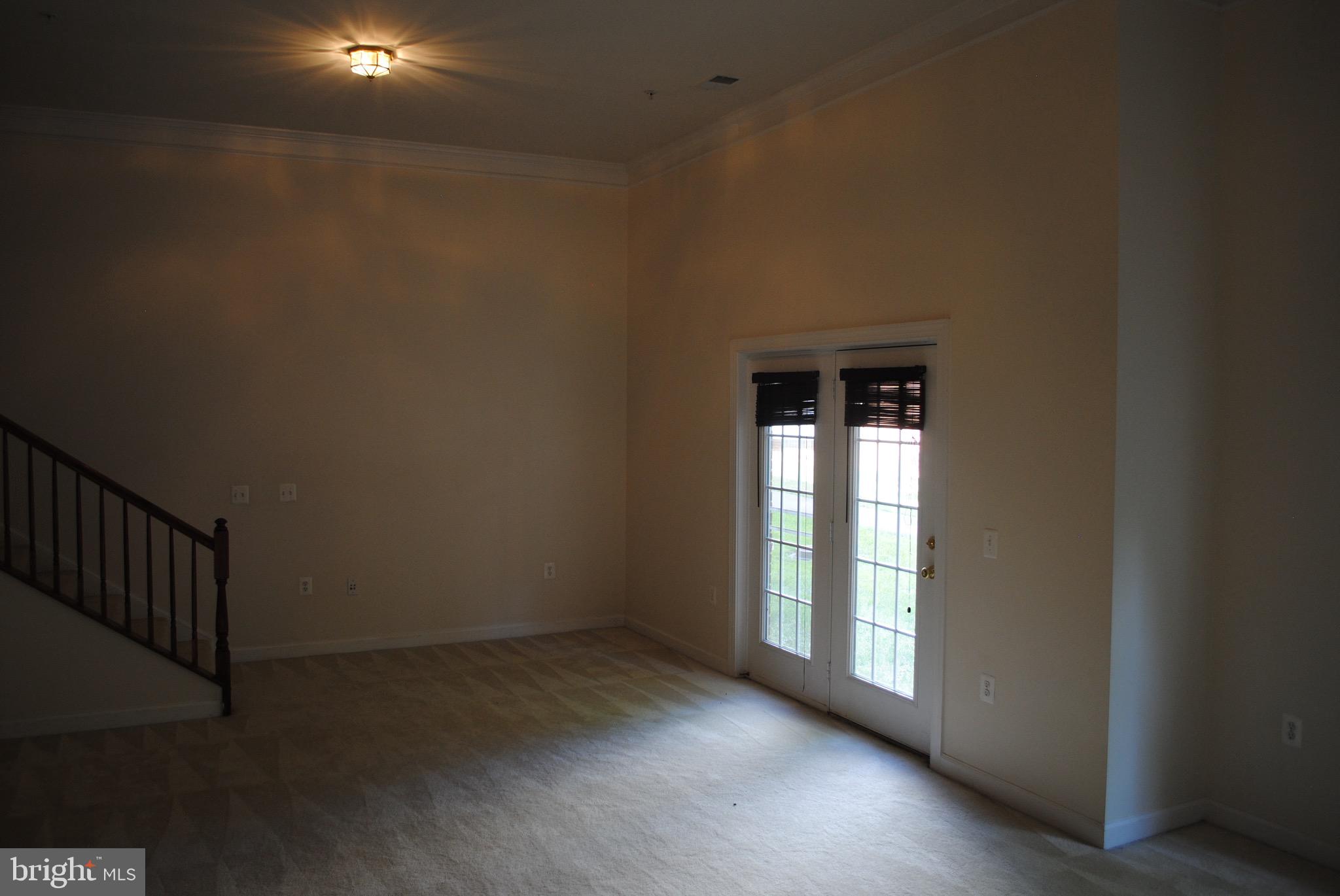 COPPERMINE CROSSING - Residential Lease