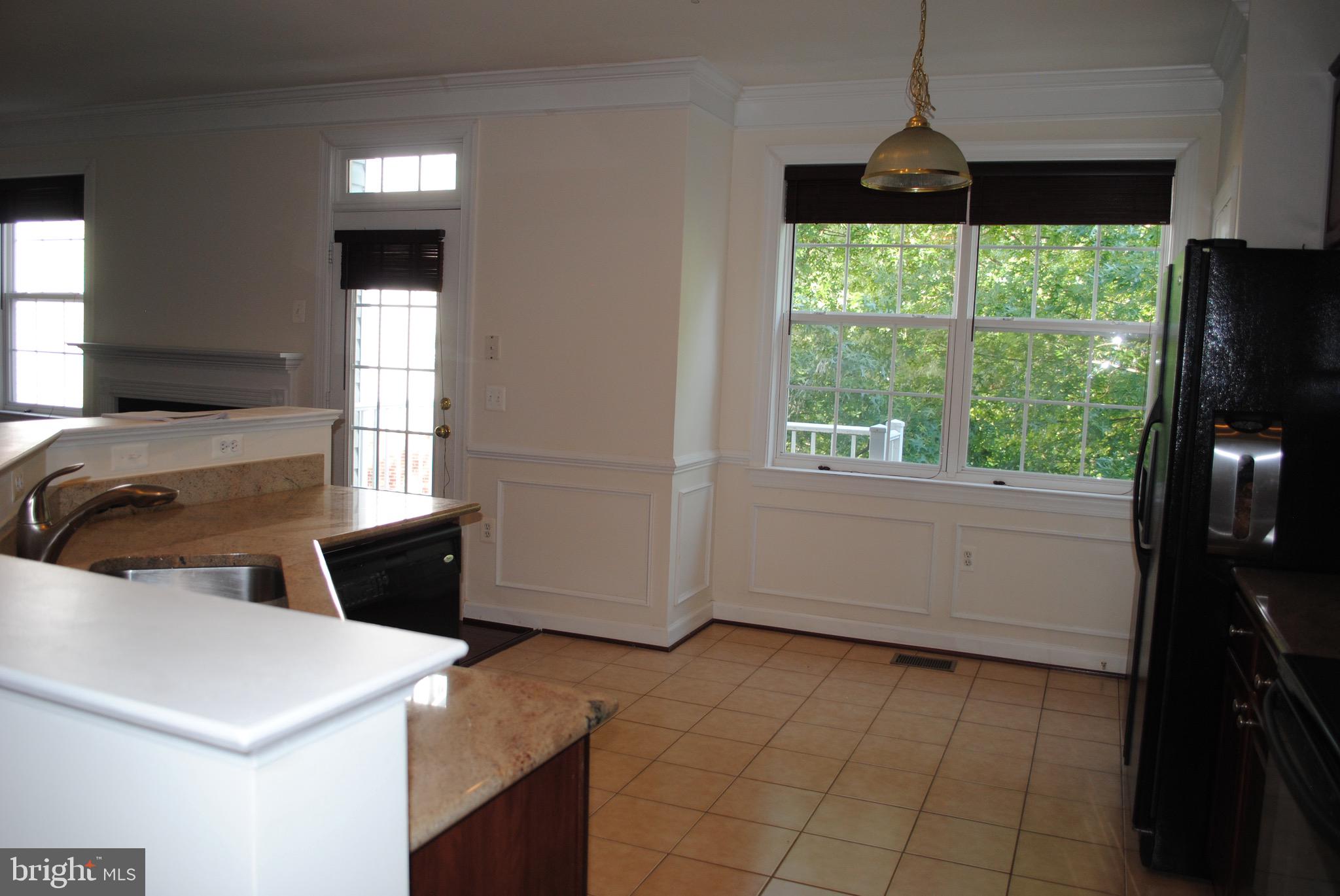 COPPERMINE CROSSING - Residential Lease