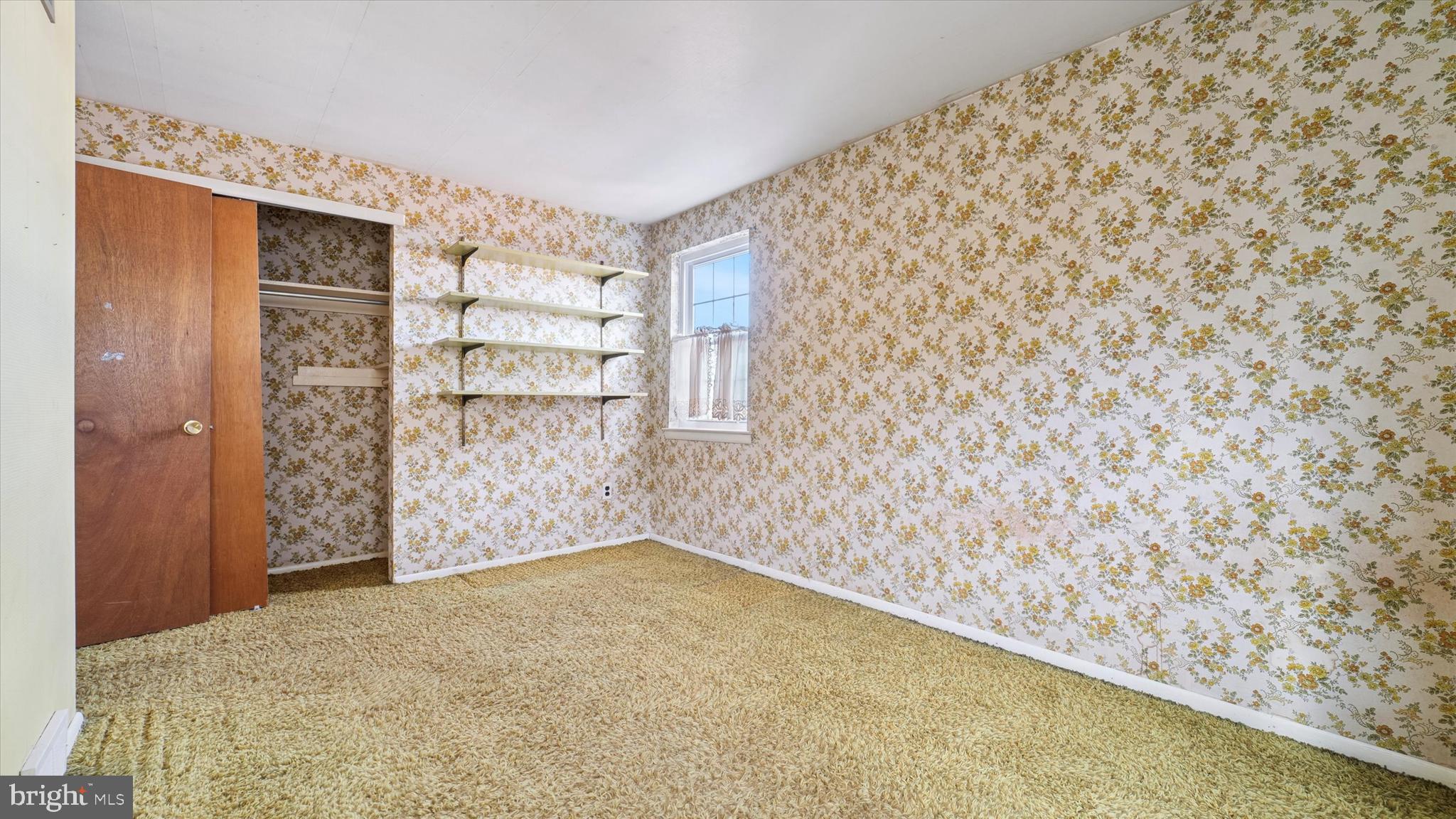 SOMERTON - Residential