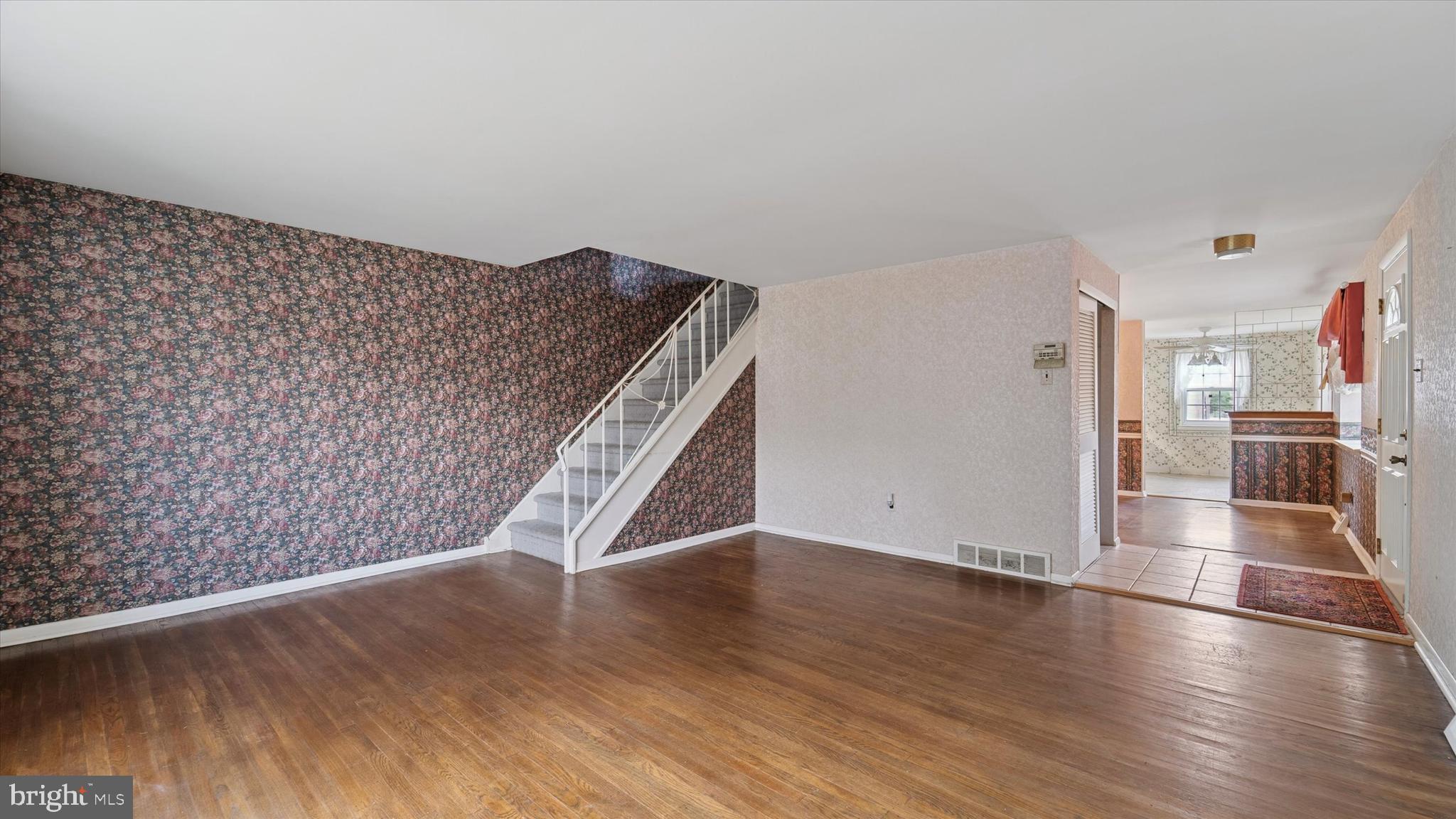 SOMERTON - Residential