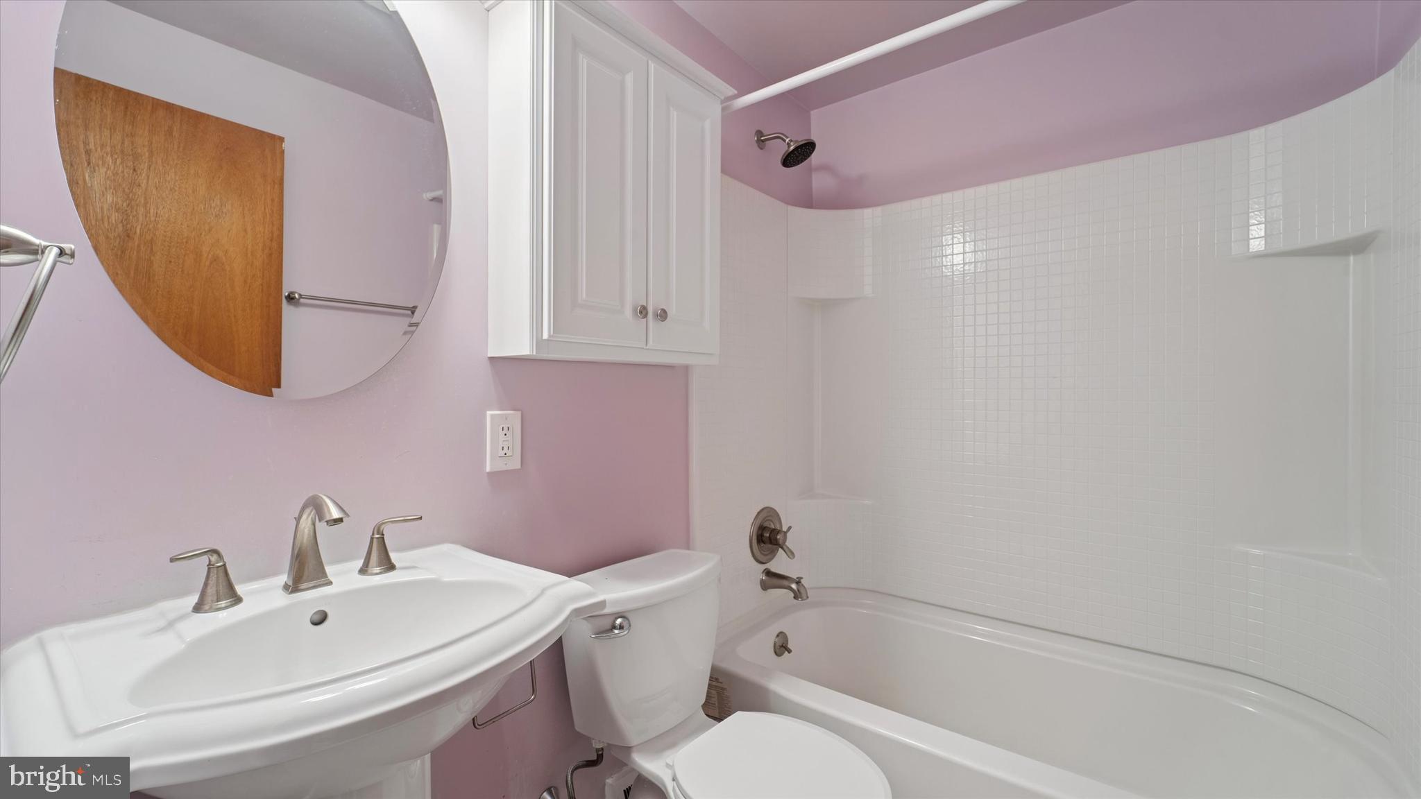 SOMERTON - Residential