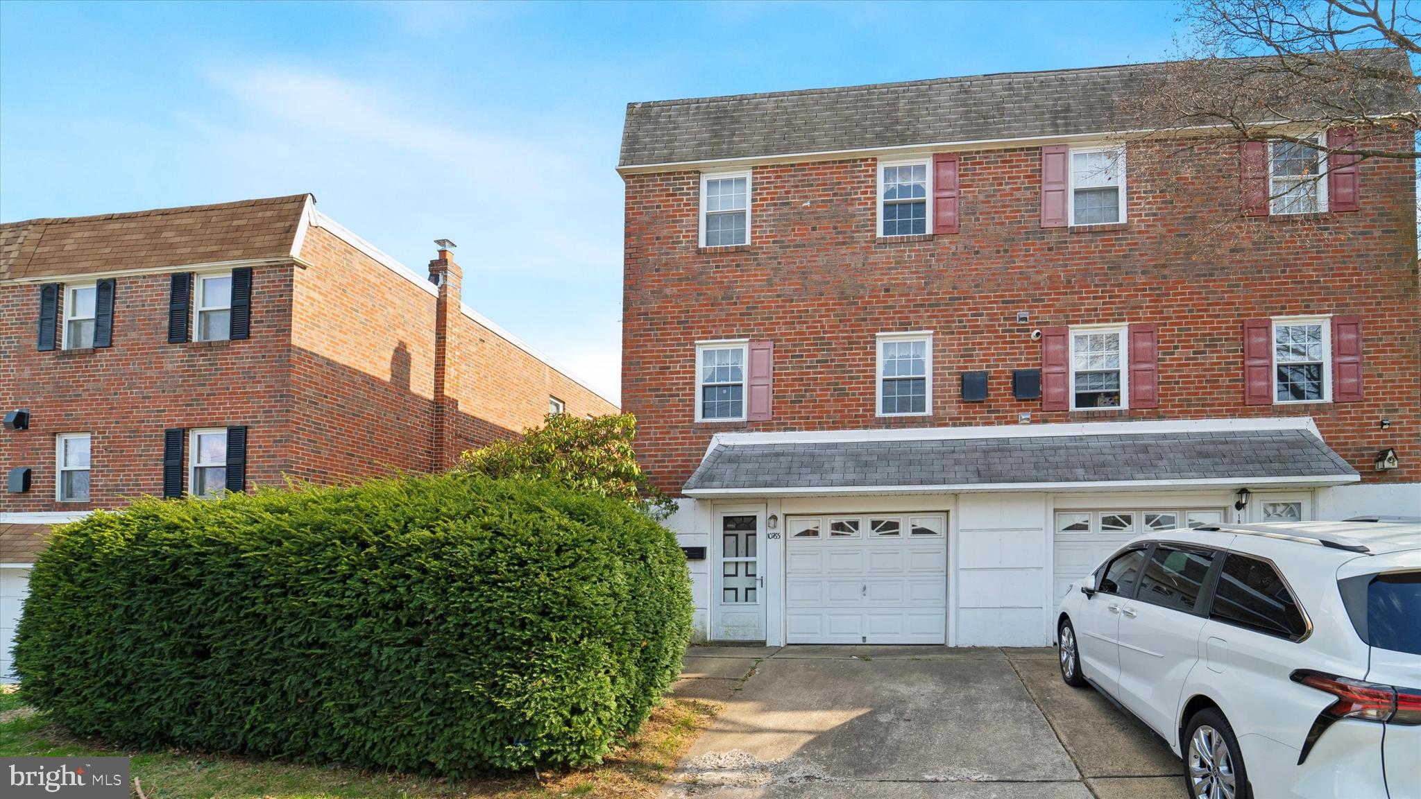 SOMERTON - Residential