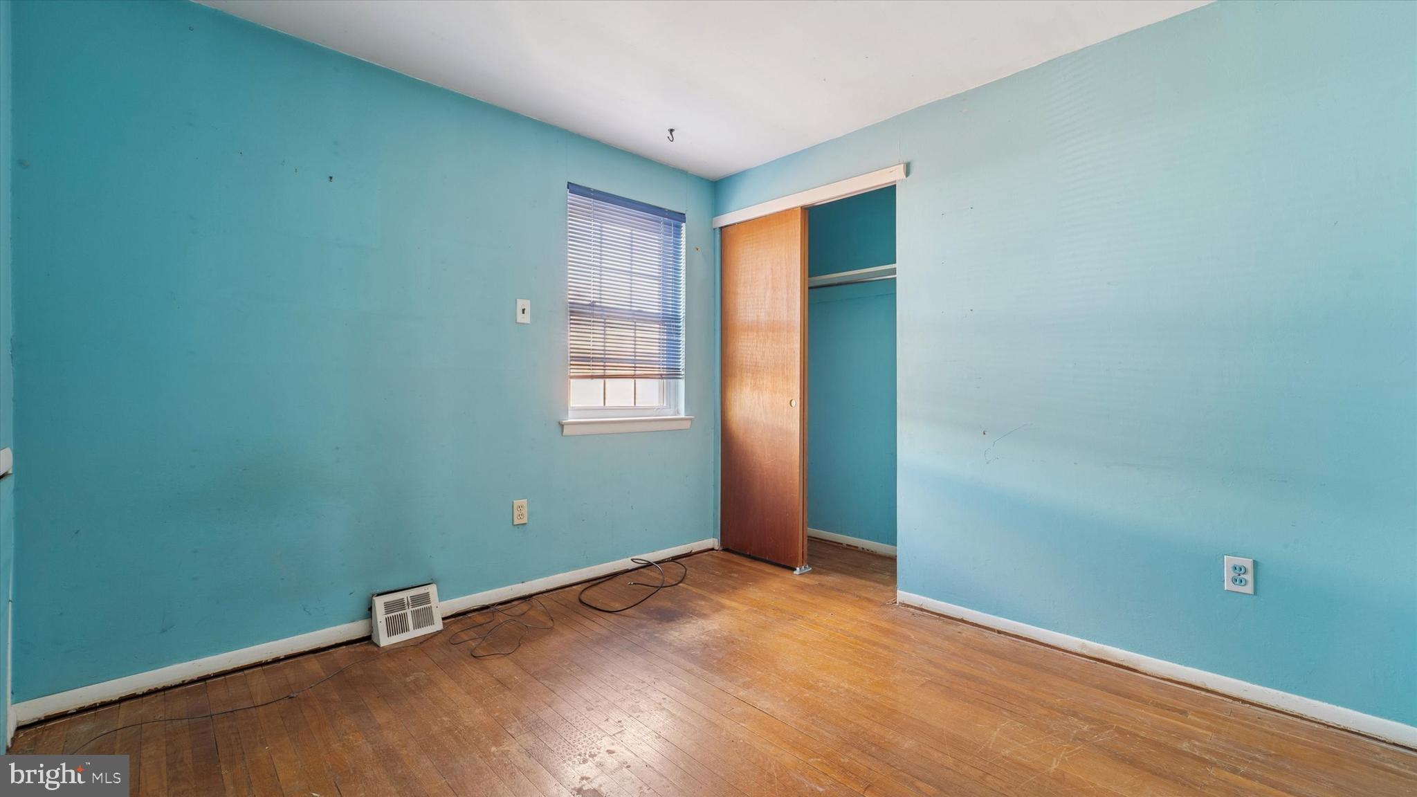 SOMERTON - Residential