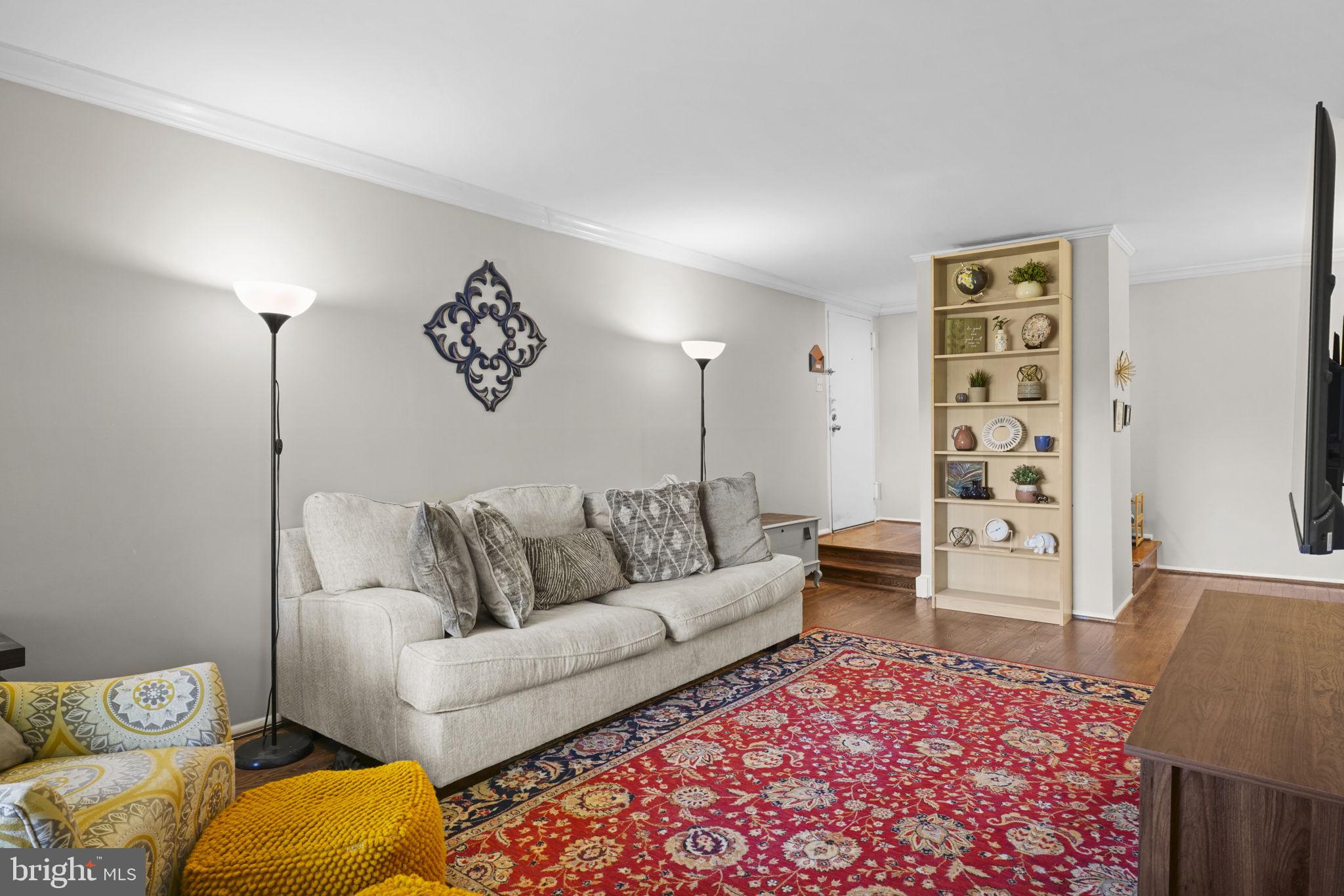 CHERRY GLEN CONDOS - Residential