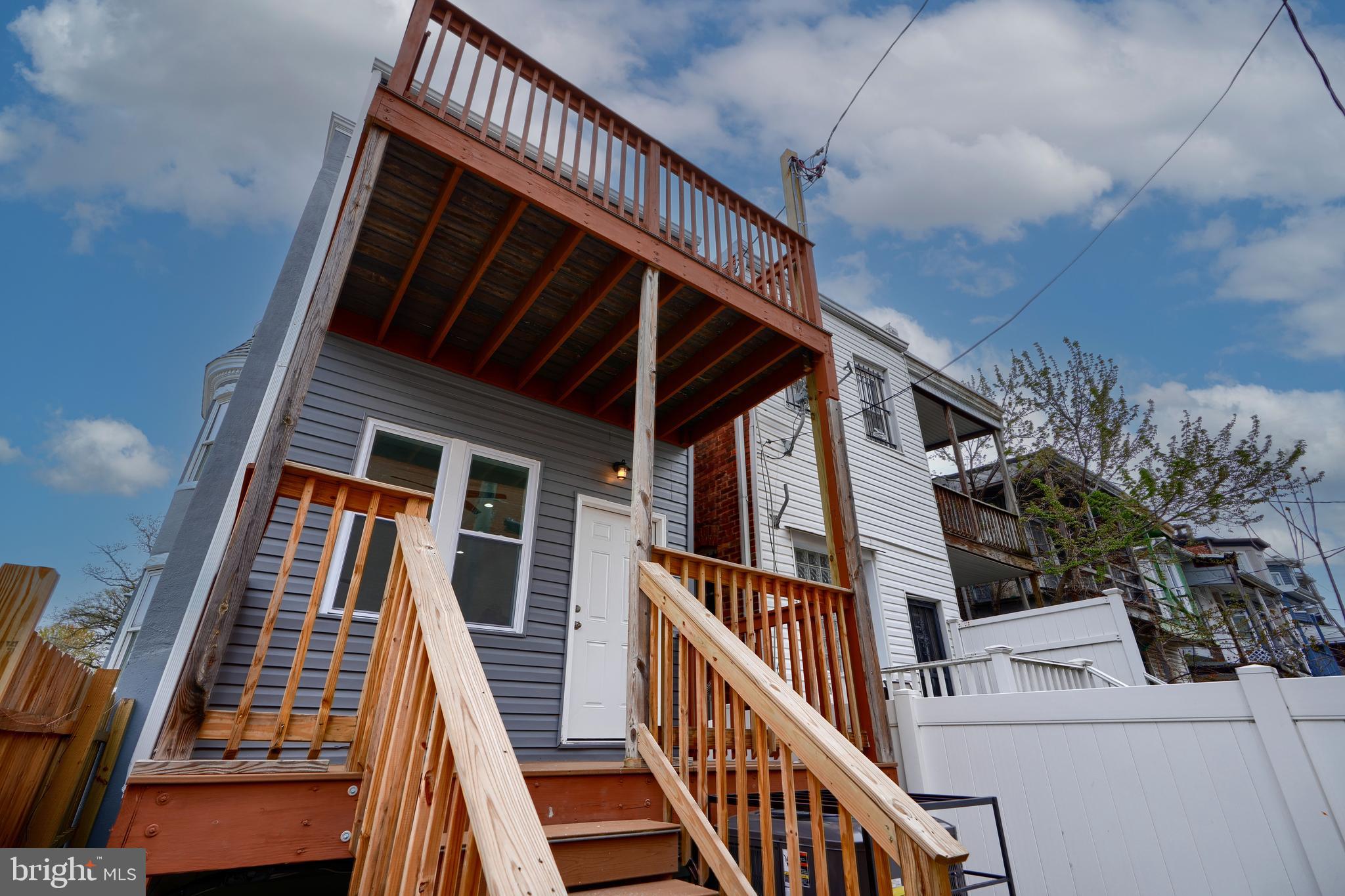 AUCHENTOROLY TERRACE HISTORIC DISTRICT - Residential Income