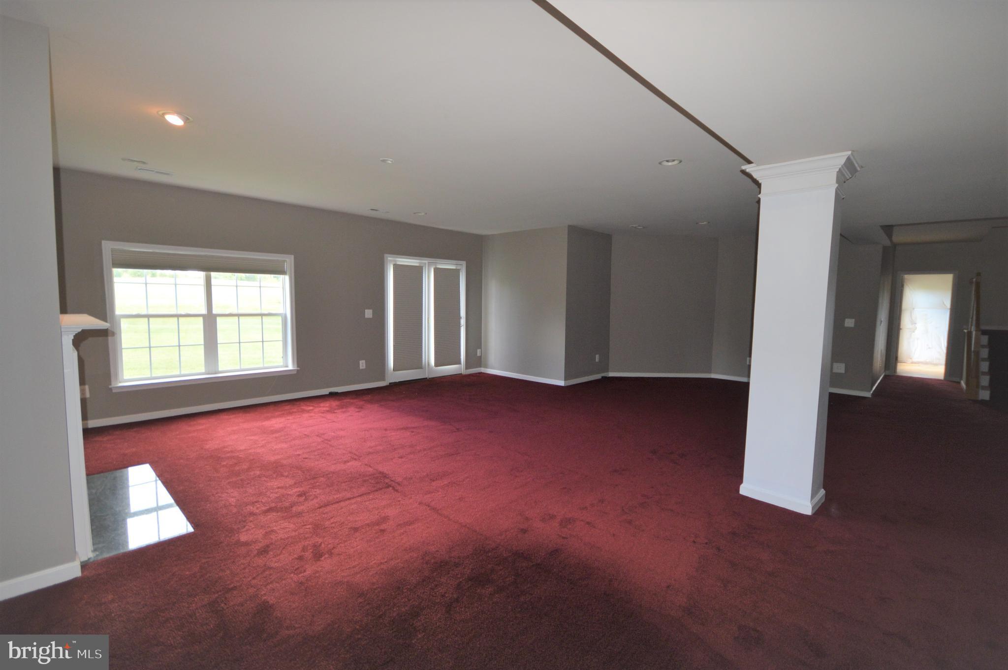 DEERFIELD VILLAGE - Residential Lease