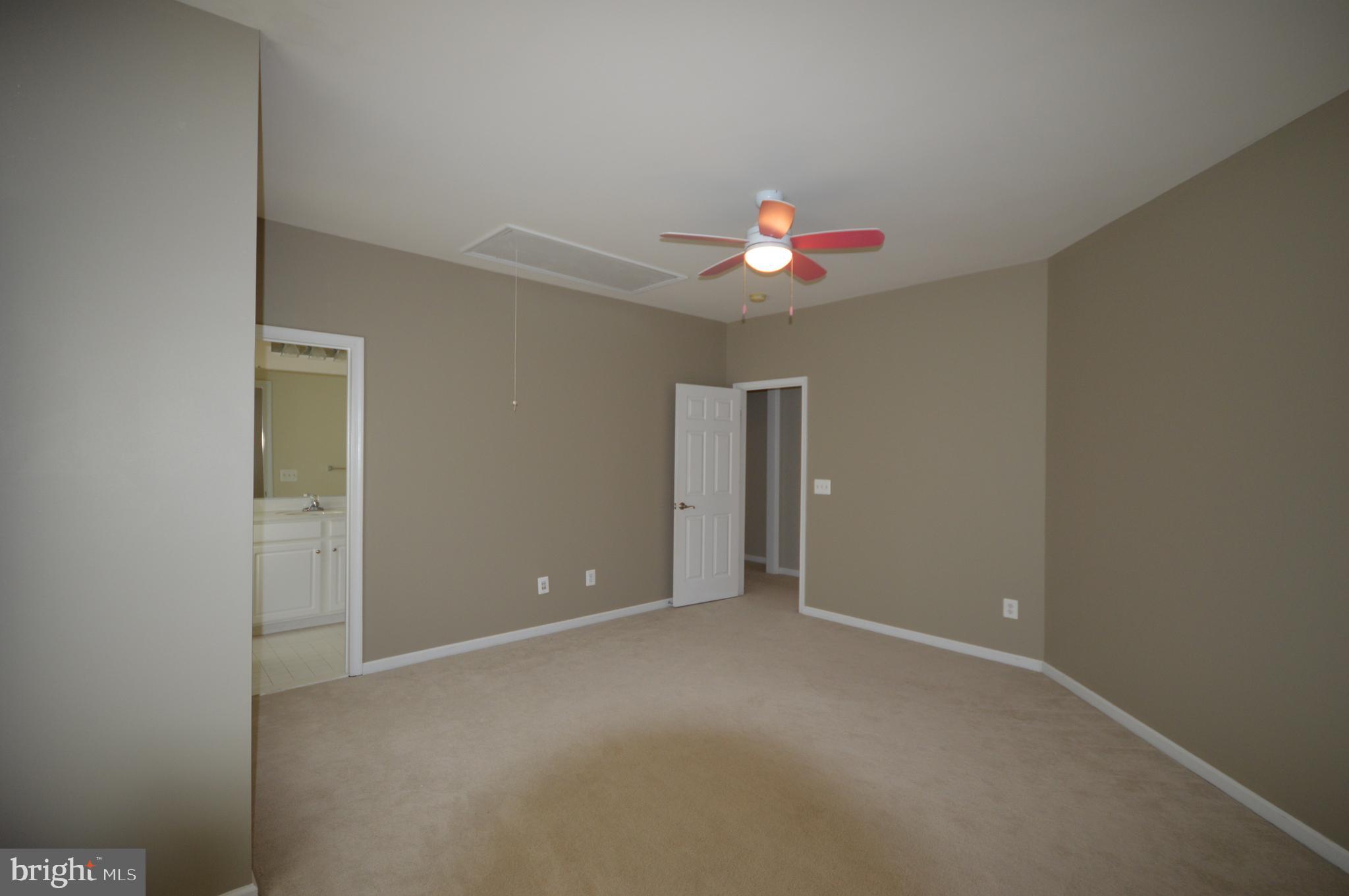 DEERFIELD VILLAGE - Residential Lease