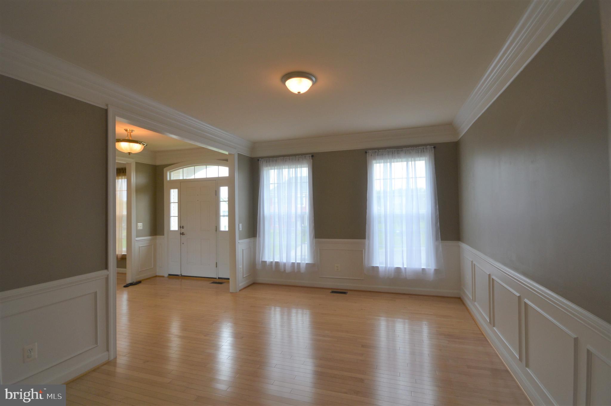 DEERFIELD VILLAGE - Residential Lease