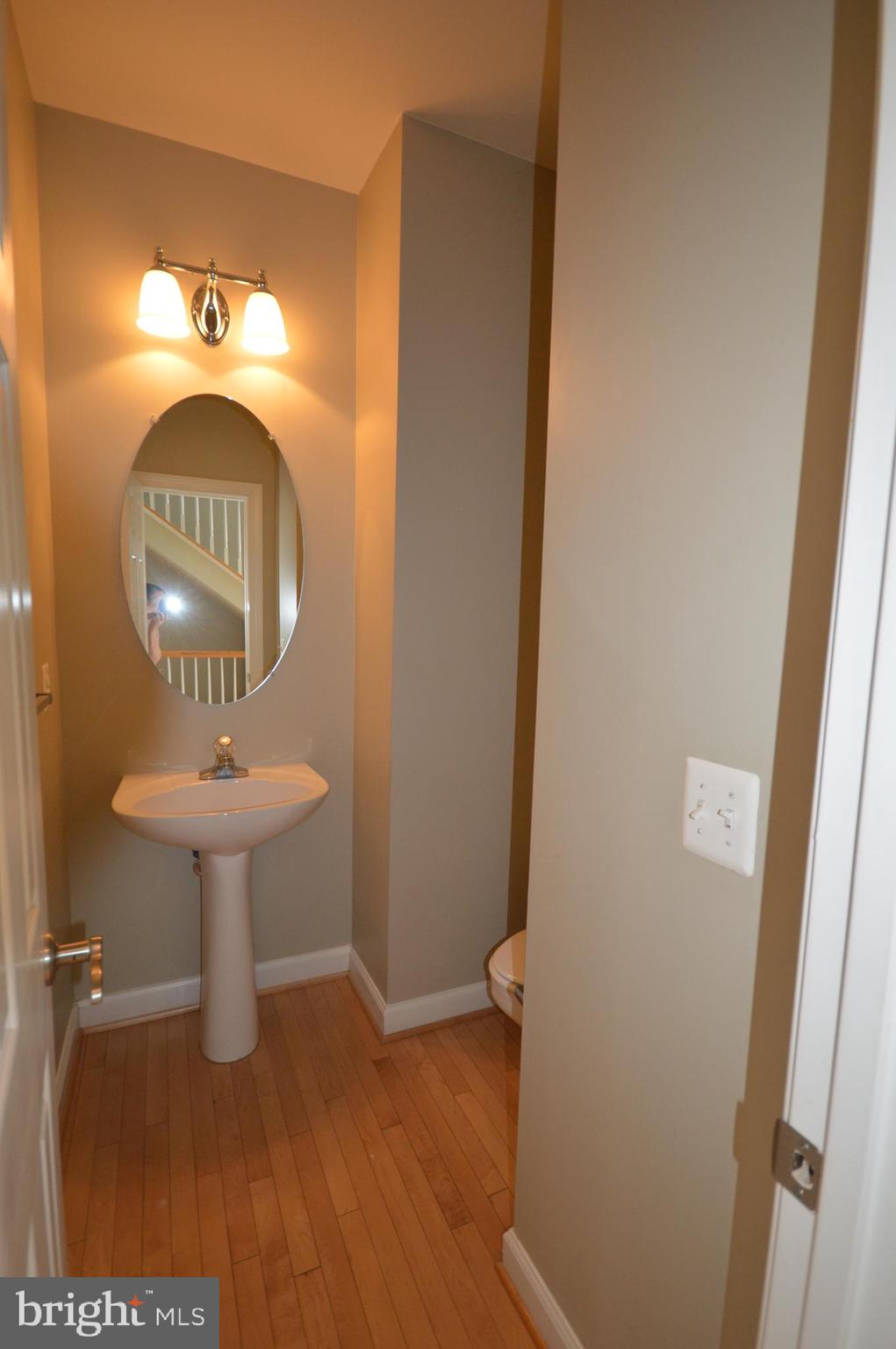 DEERFIELD VILLAGE - Residential Lease