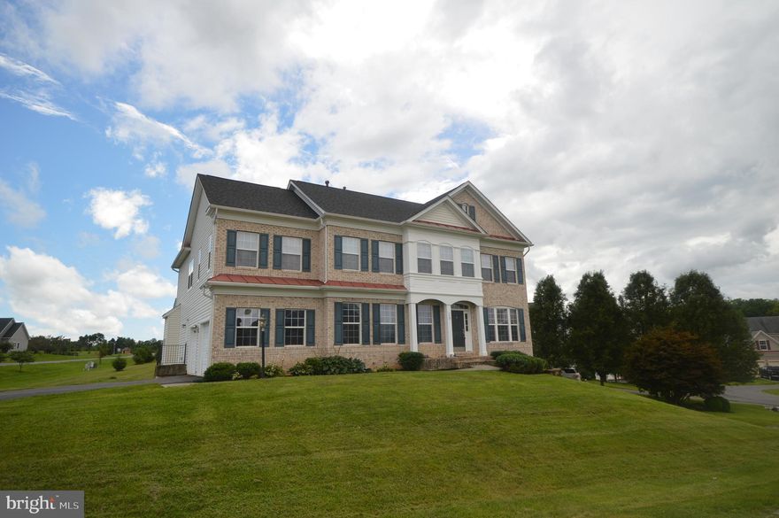 Beautiful Home in Shepherdstown, WV.  This 4 bedroom, 3.5 bath home with finished basement provides lots of space to entertain, large closets, pantry, his and her walk-in closets in Master bedroom, and two fireplaces.  Beautiful setting on a corner lot, definitely a Must See!!! No Cats, Dogs considered on a case by case basis with pet deposit/addendum. No Smoking.