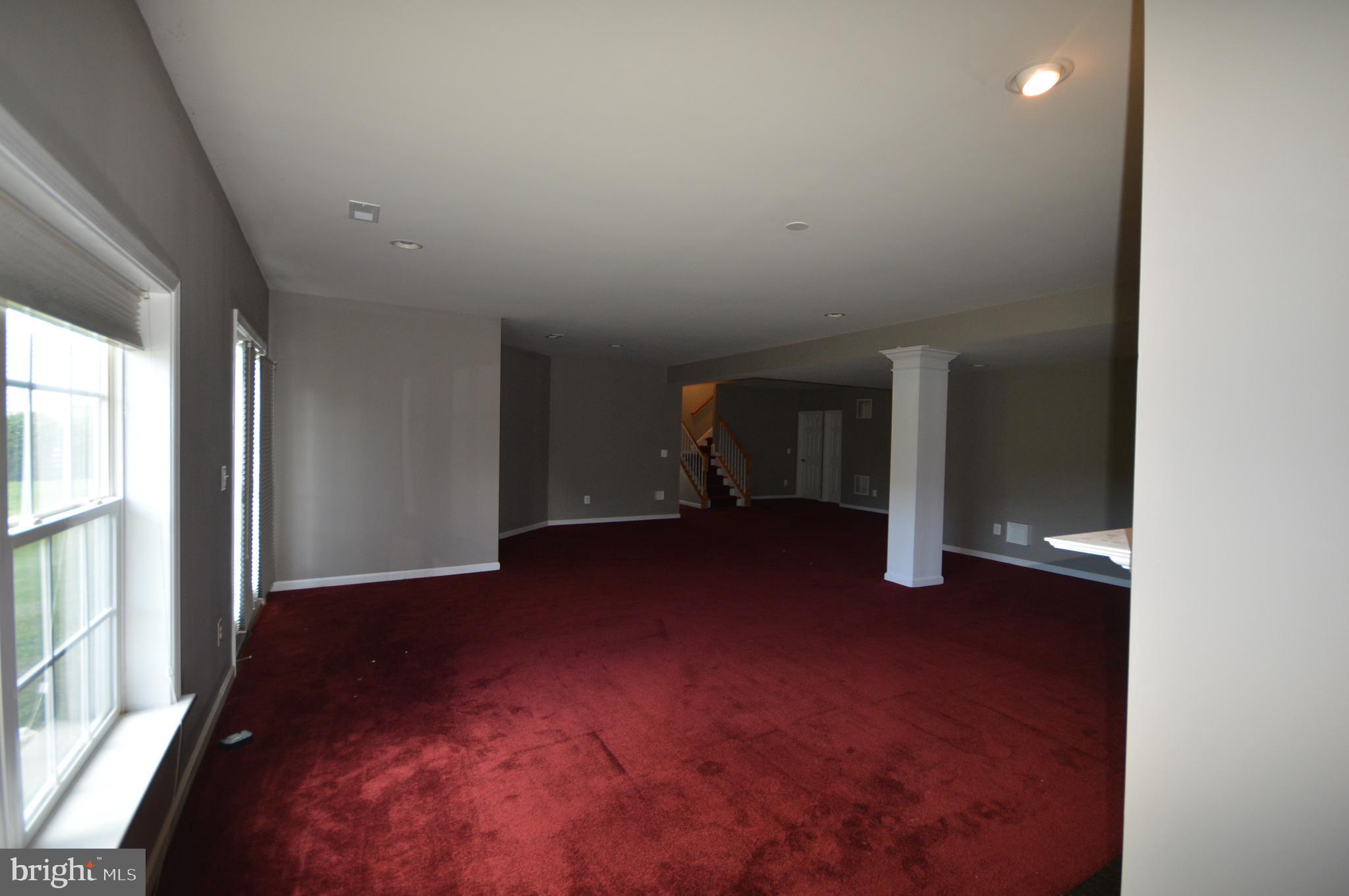 DEERFIELD VILLAGE - Residential Lease