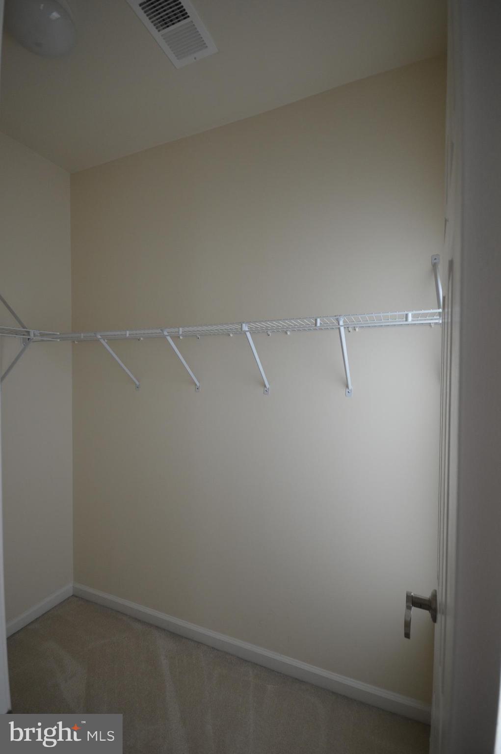 DEERFIELD VILLAGE - Residential Lease