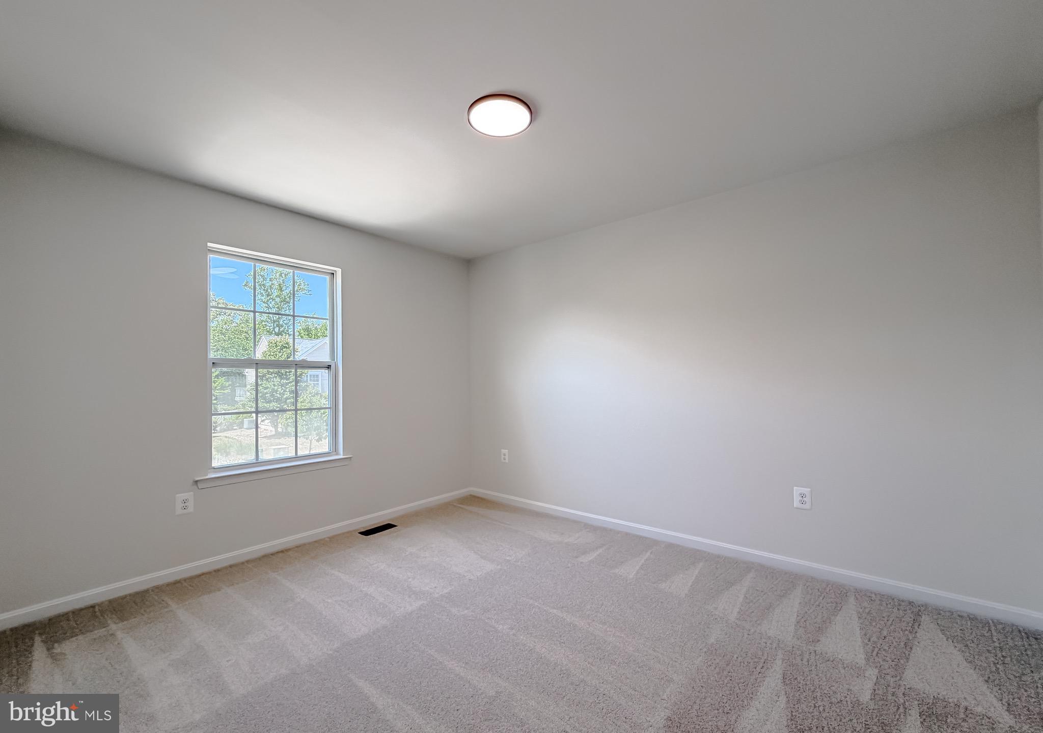 ELIZABETH HILLS - Residential