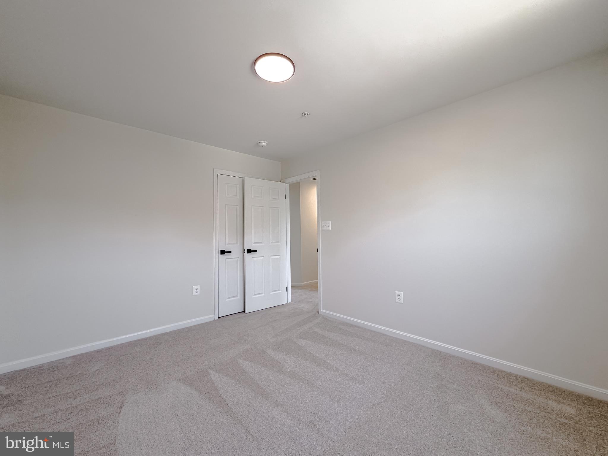 ELIZABETH HILLS - Residential