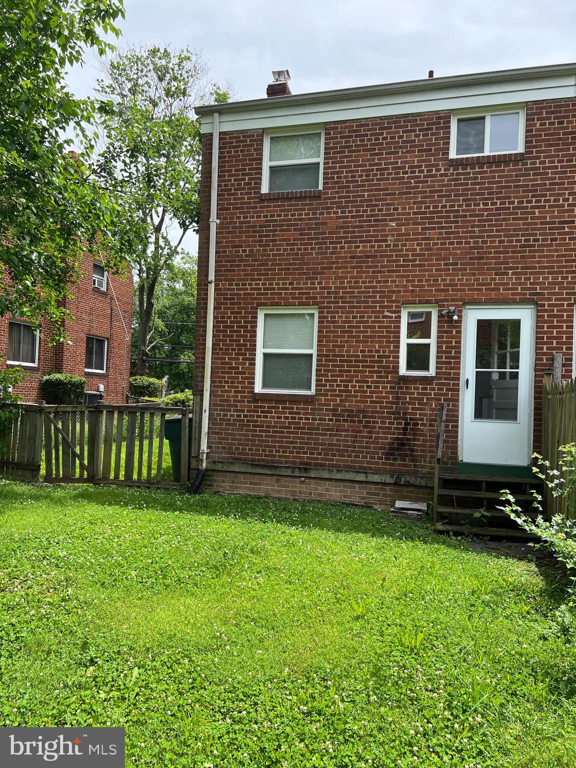 WAKEFIELD - Residential Lease