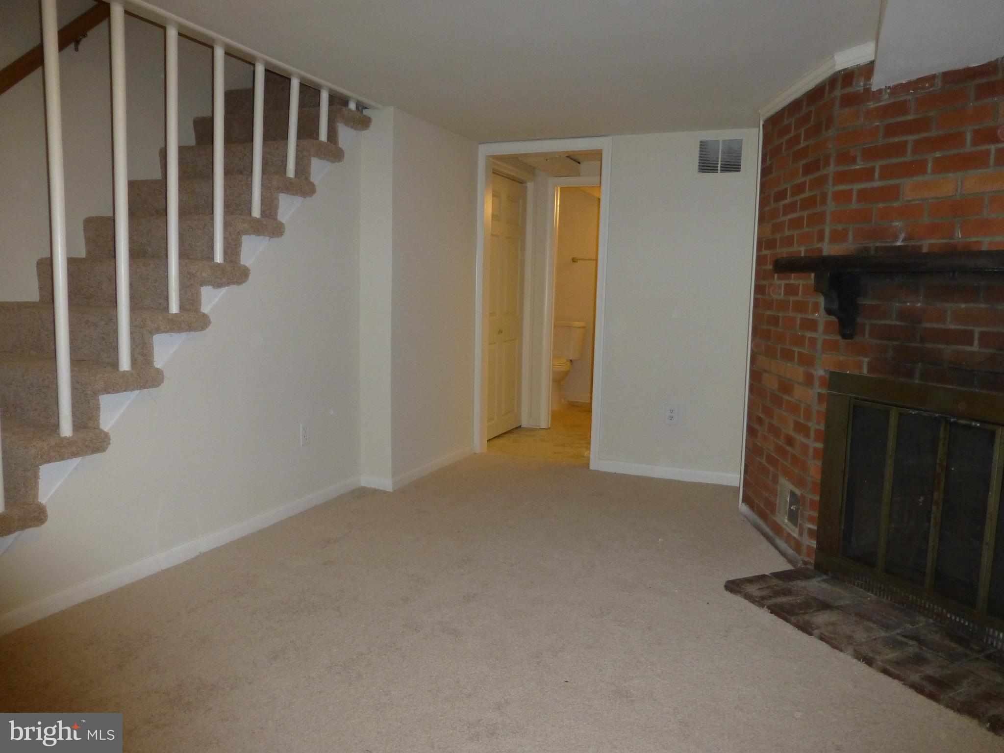 WAKEFIELD - Residential Lease