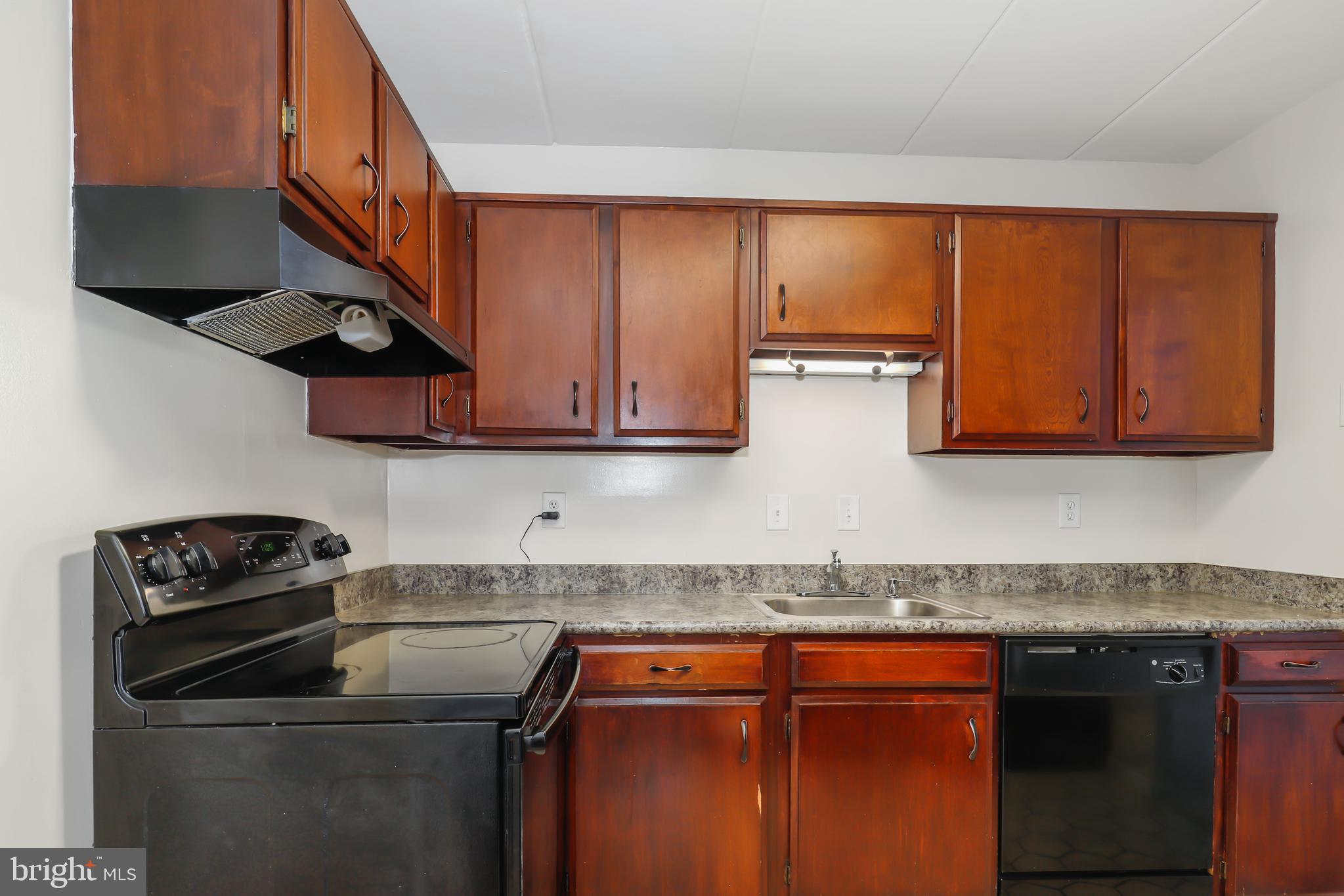 EDSALL TERRACE - Residential Lease