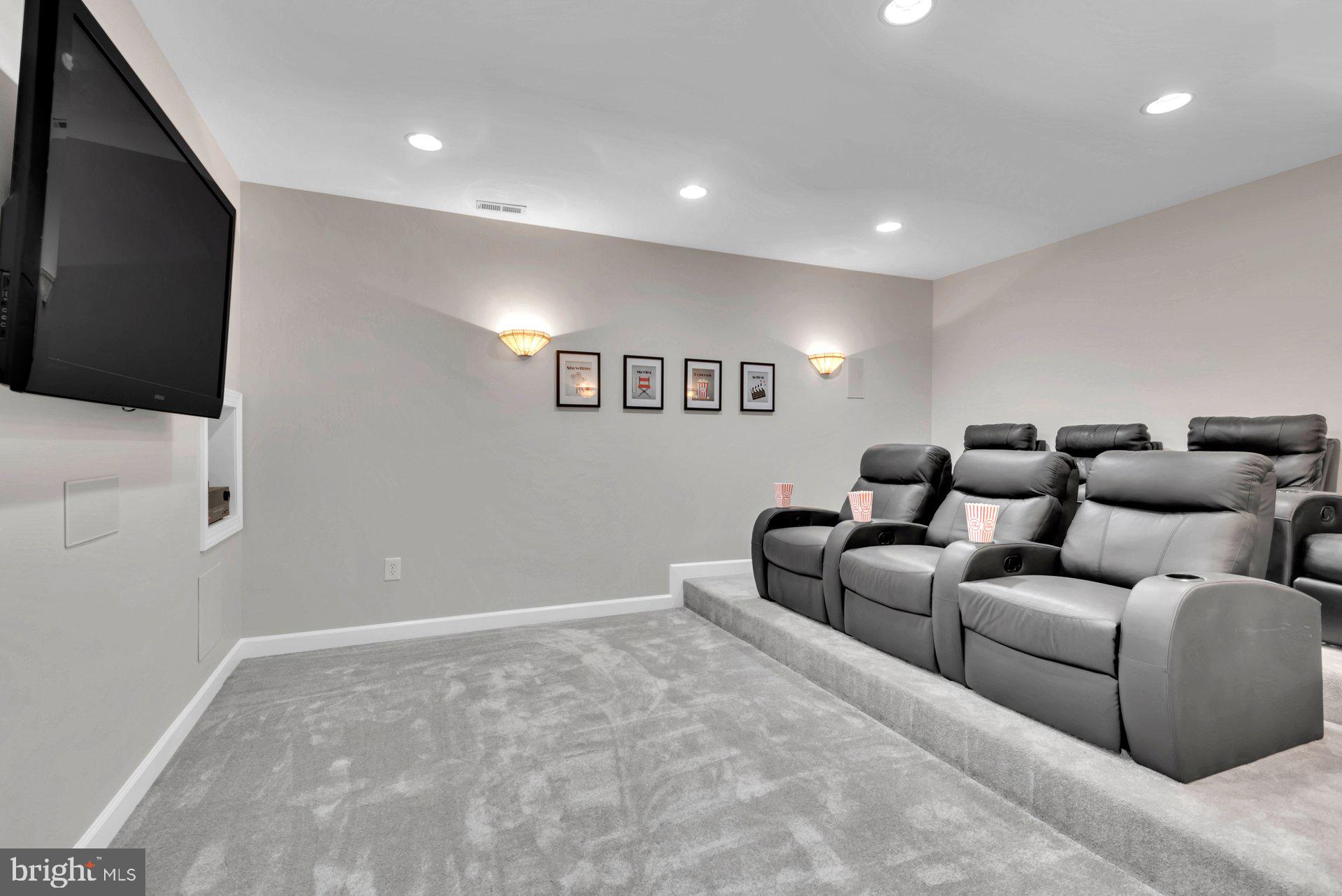 CHAPEL GROVE - Residential