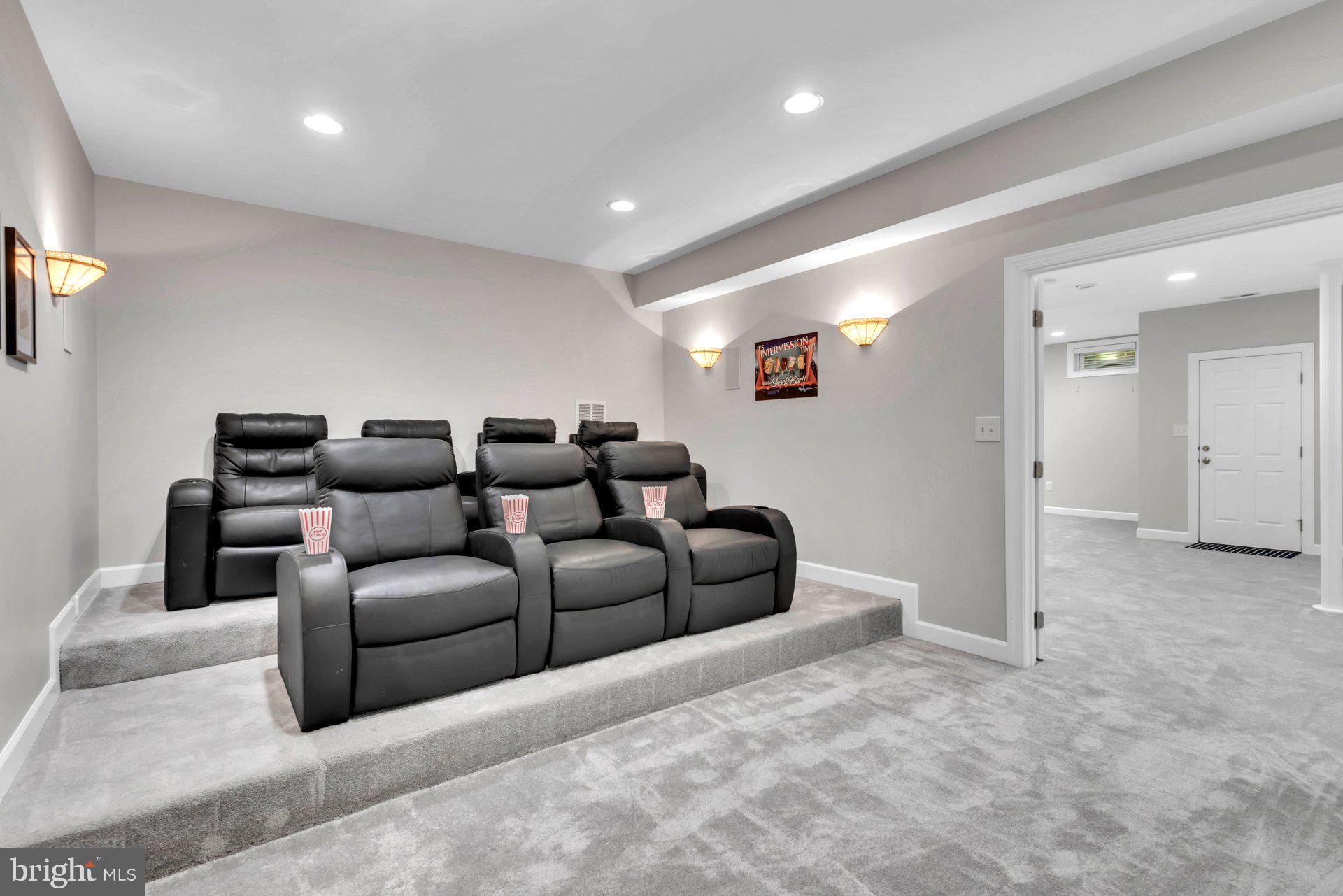 CHAPEL GROVE - Residential