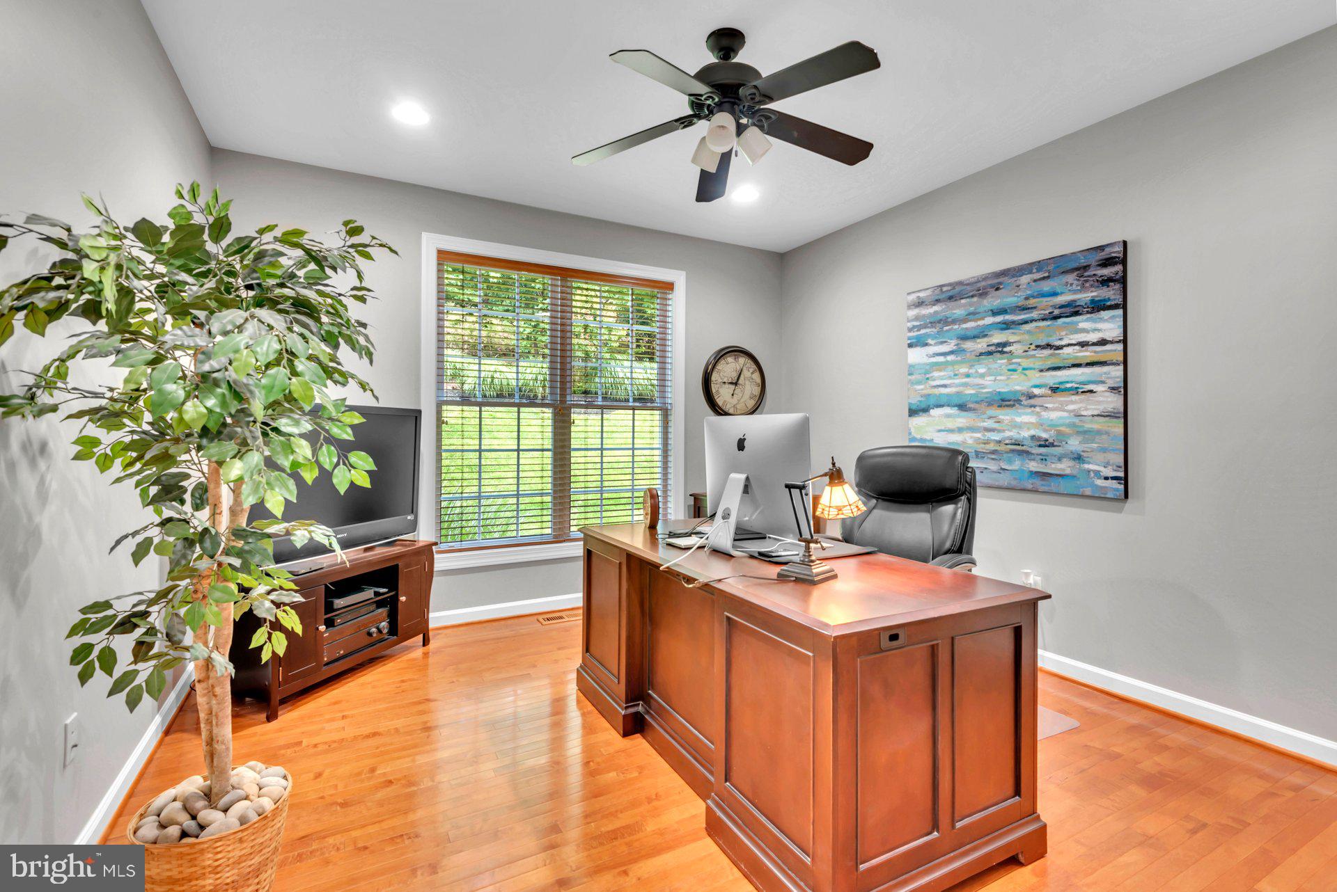 CHAPEL GROVE - Residential