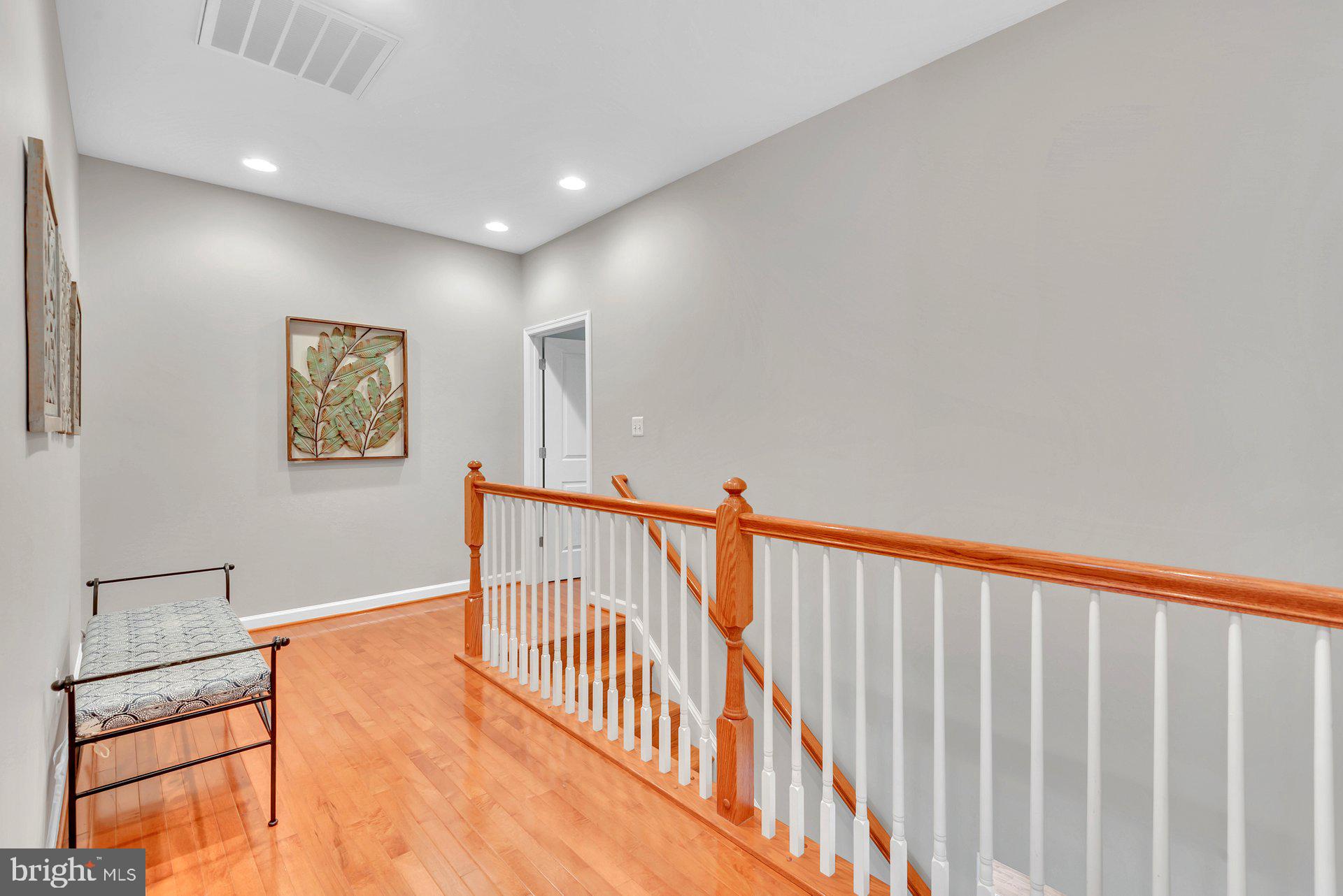 CHAPEL GROVE - Residential