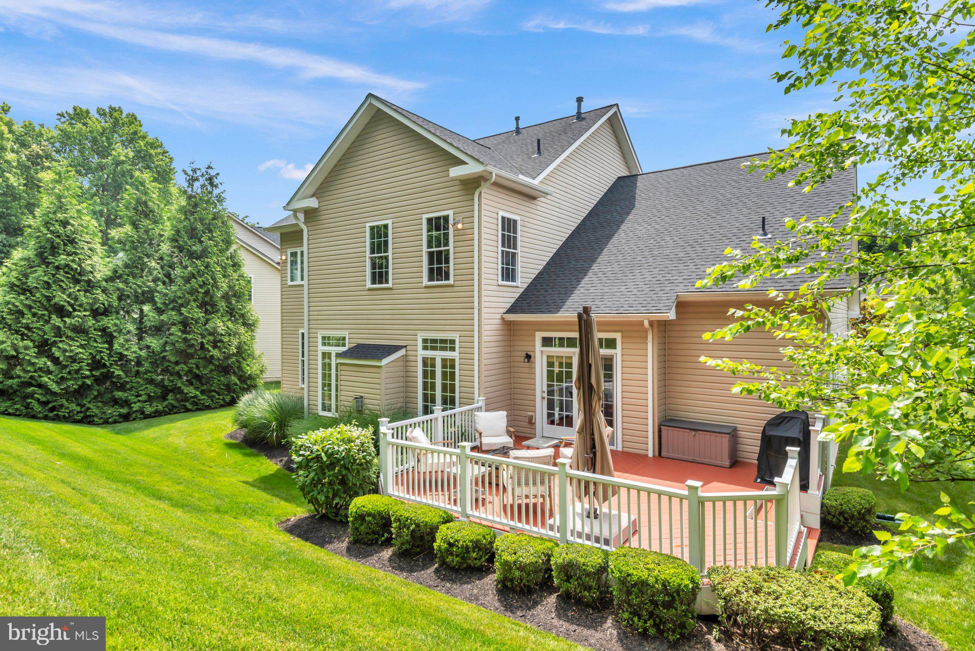 CHAPEL GROVE - Residential