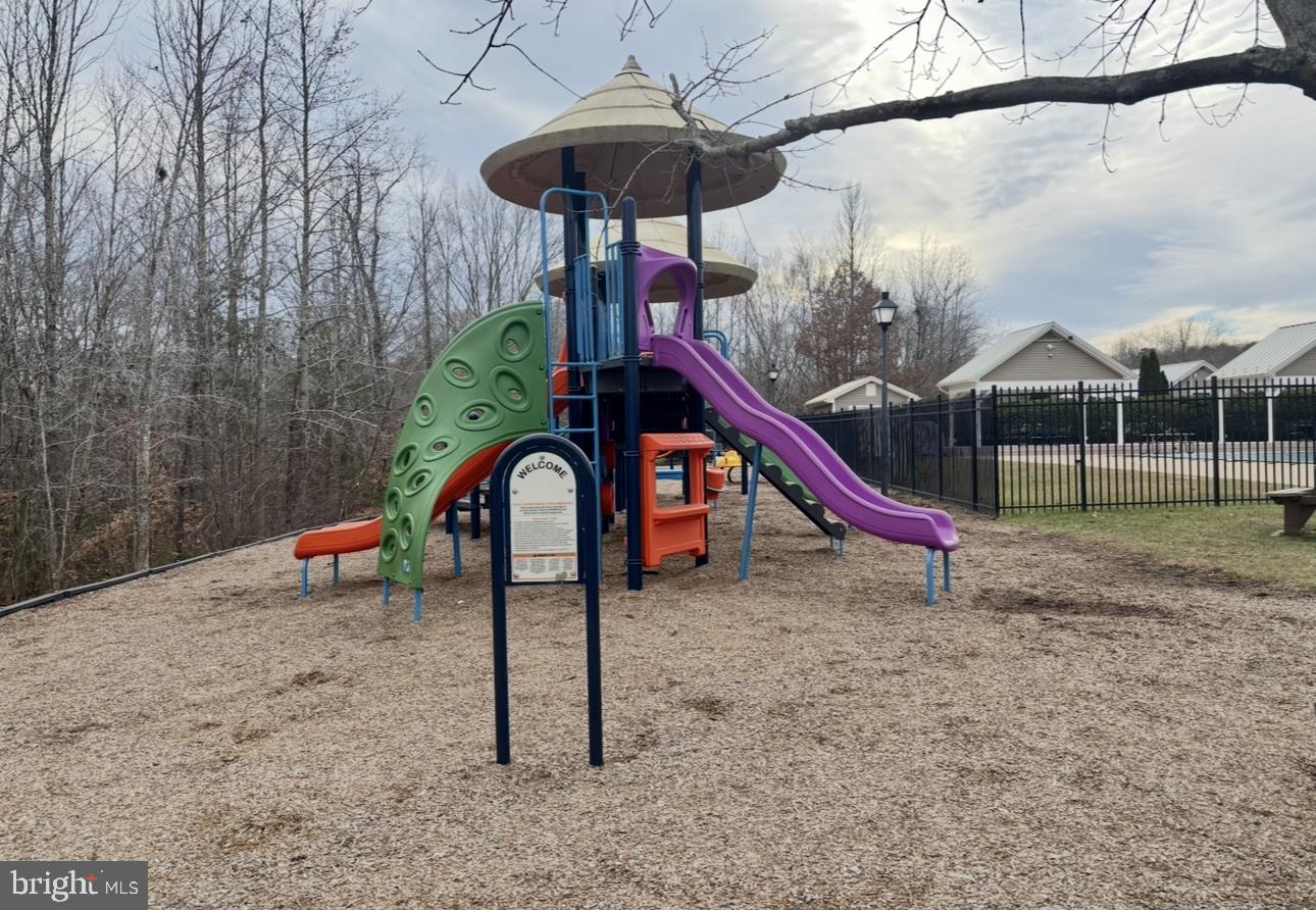 AUSTIN RIDGE - Residential