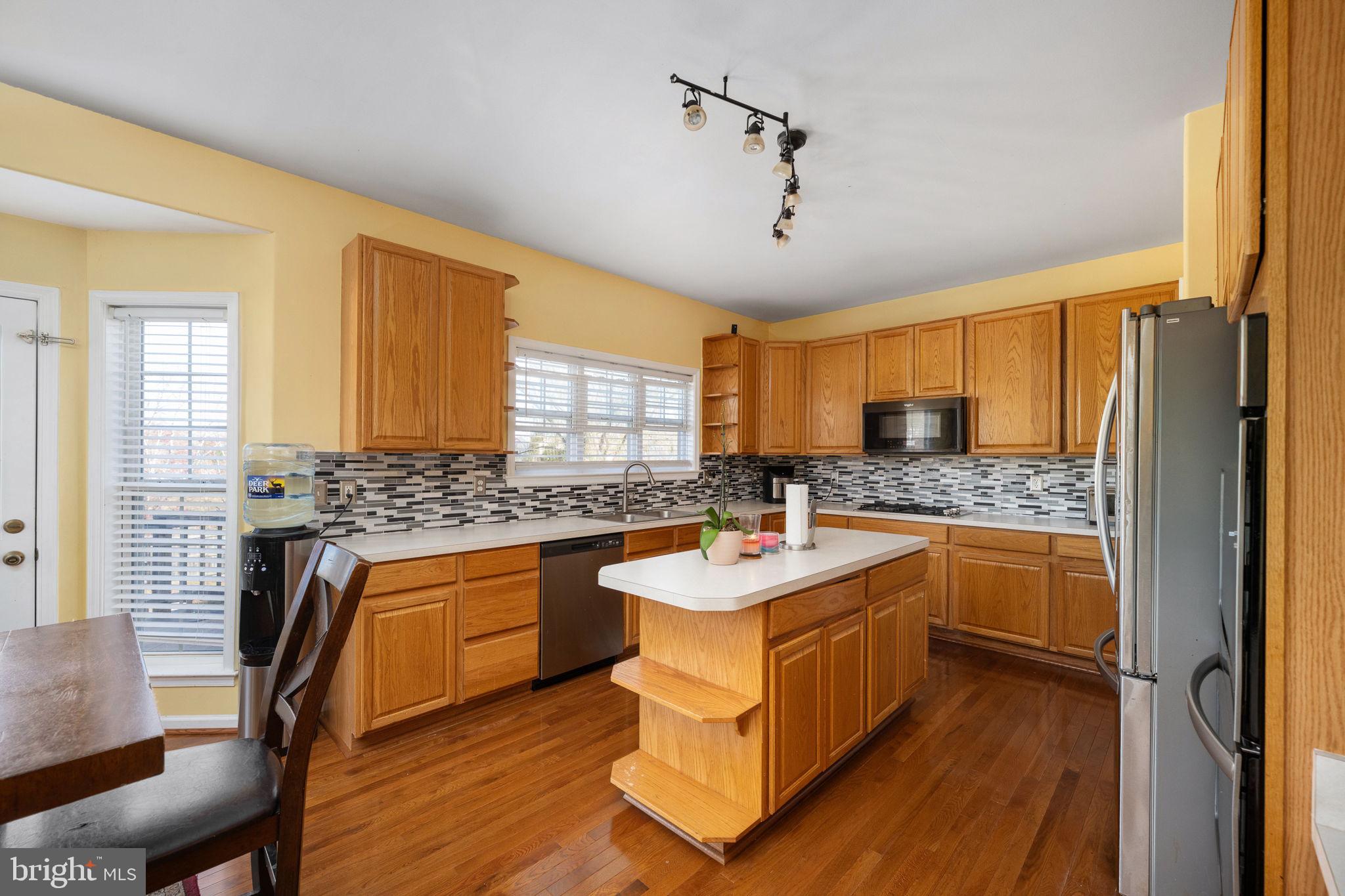 AUSTIN RIDGE - Residential