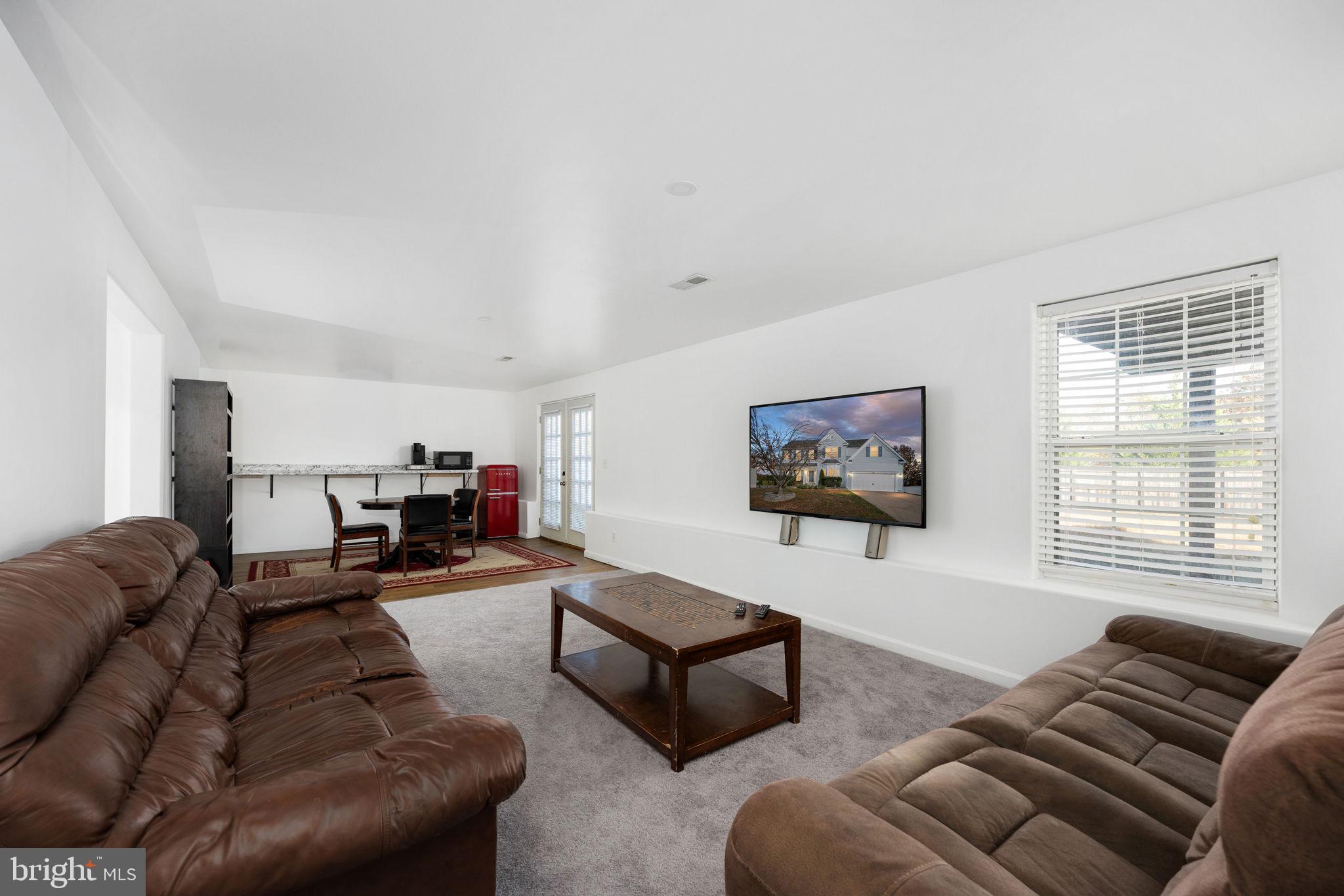 AUSTIN RIDGE - Residential