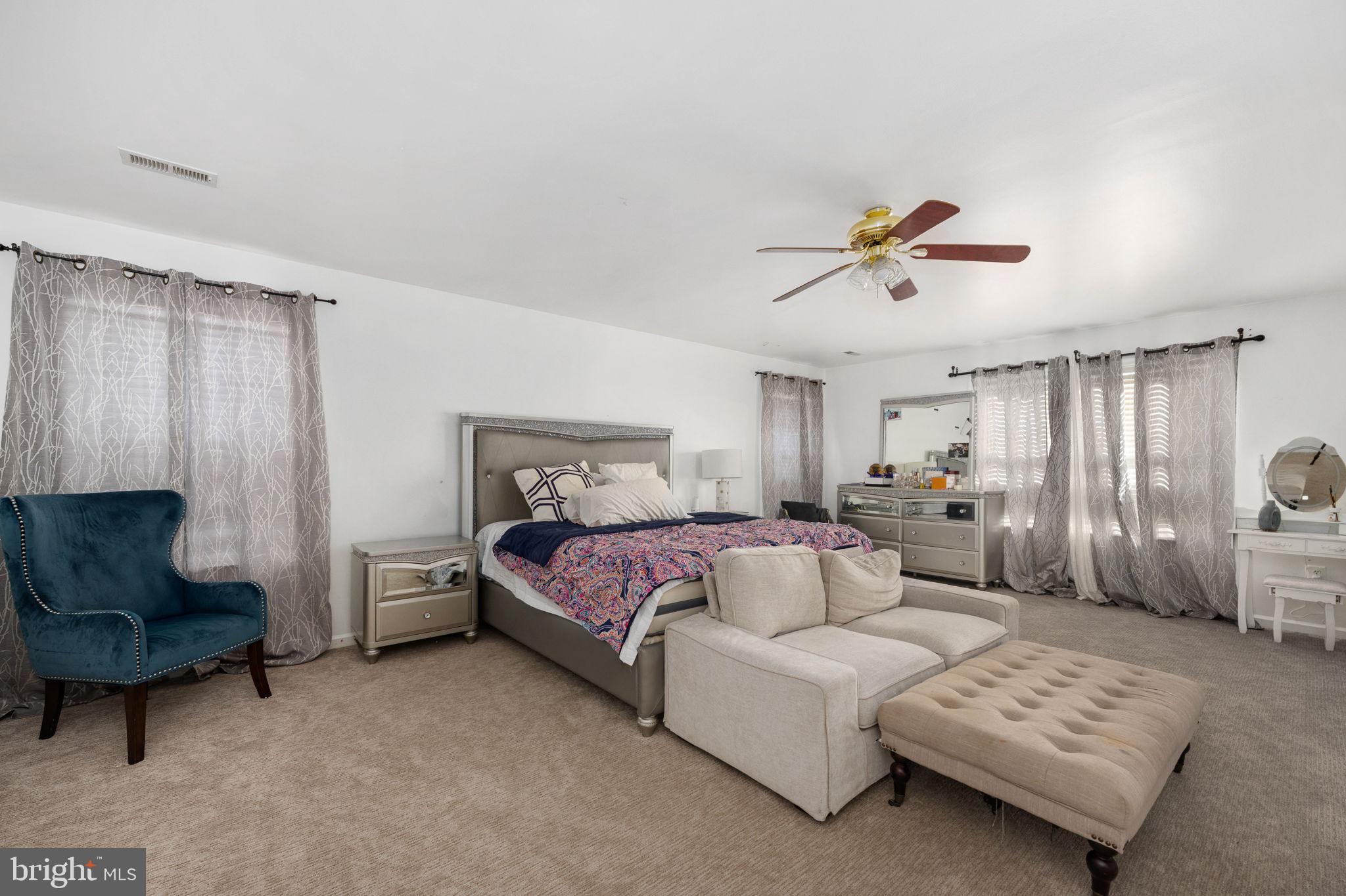 AUSTIN RIDGE - Residential