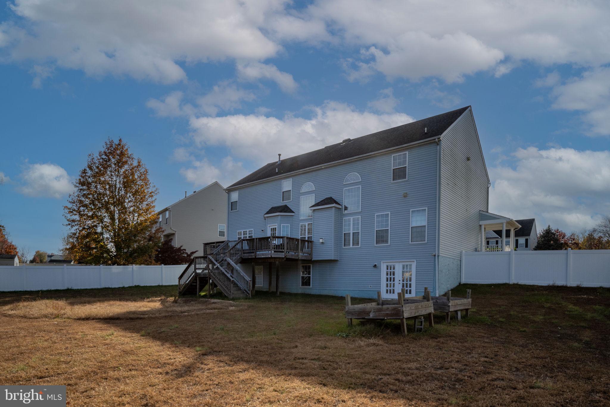 AUSTIN RIDGE - Residential