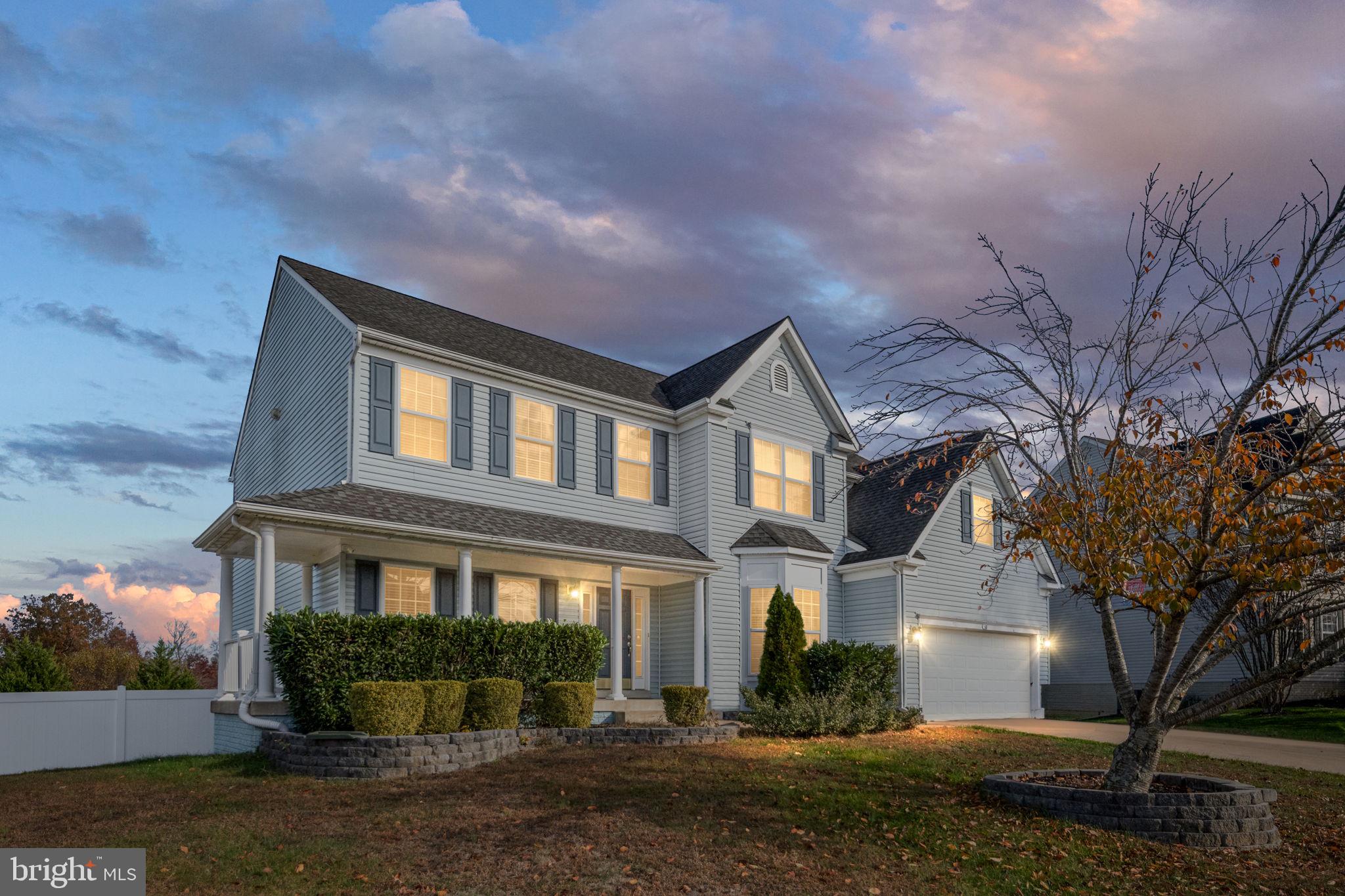 AUSTIN RIDGE - Residential