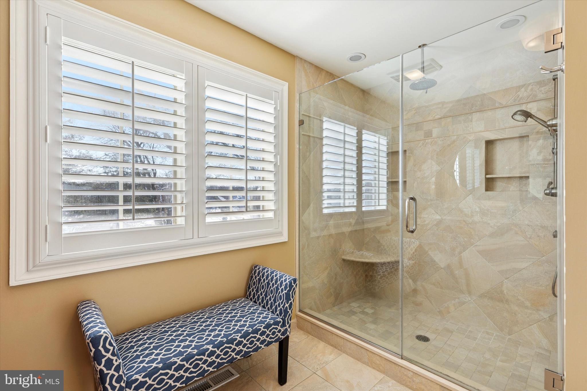 OAK RIDGE - Residential