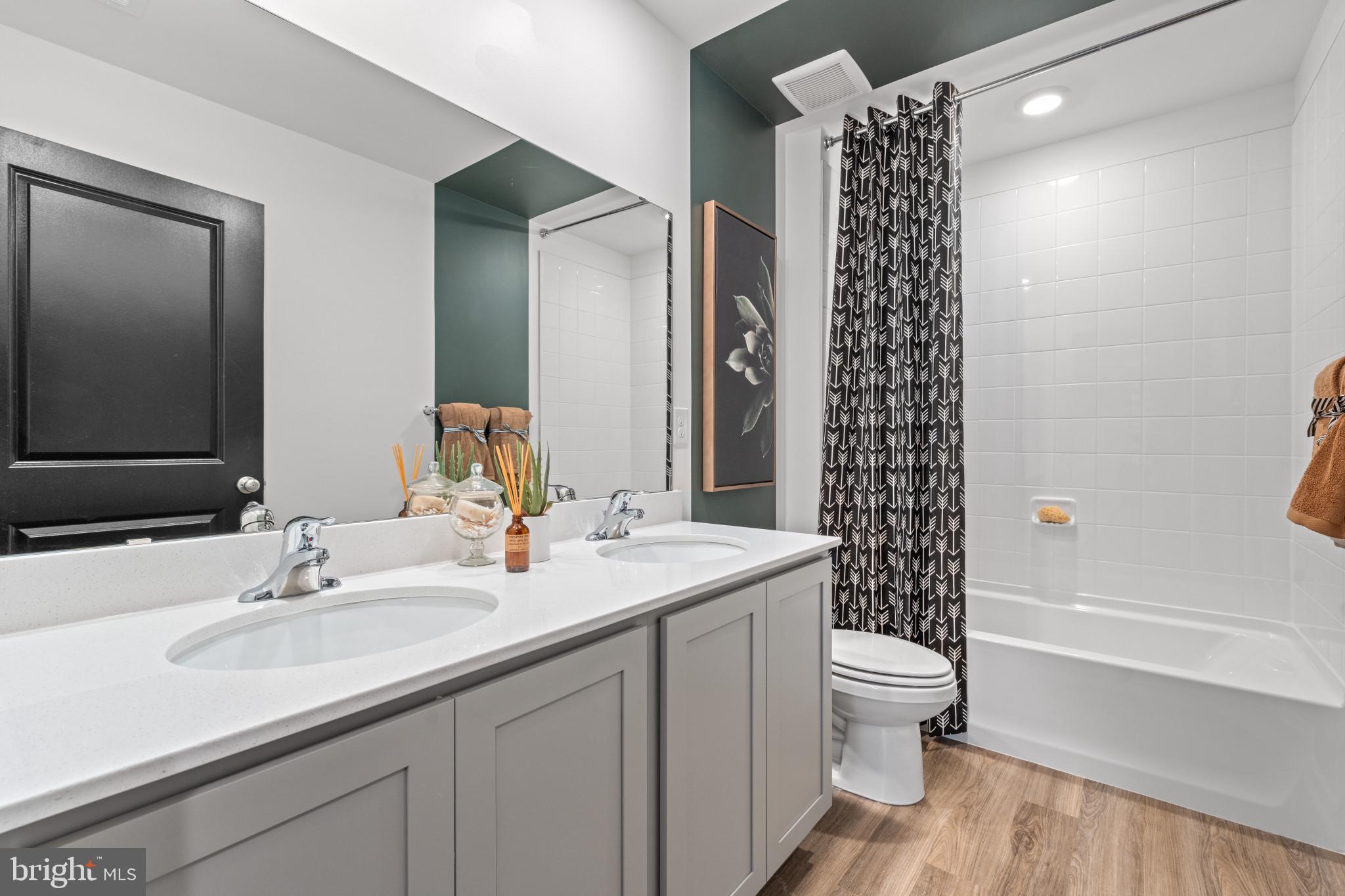 STONECREST - Residential