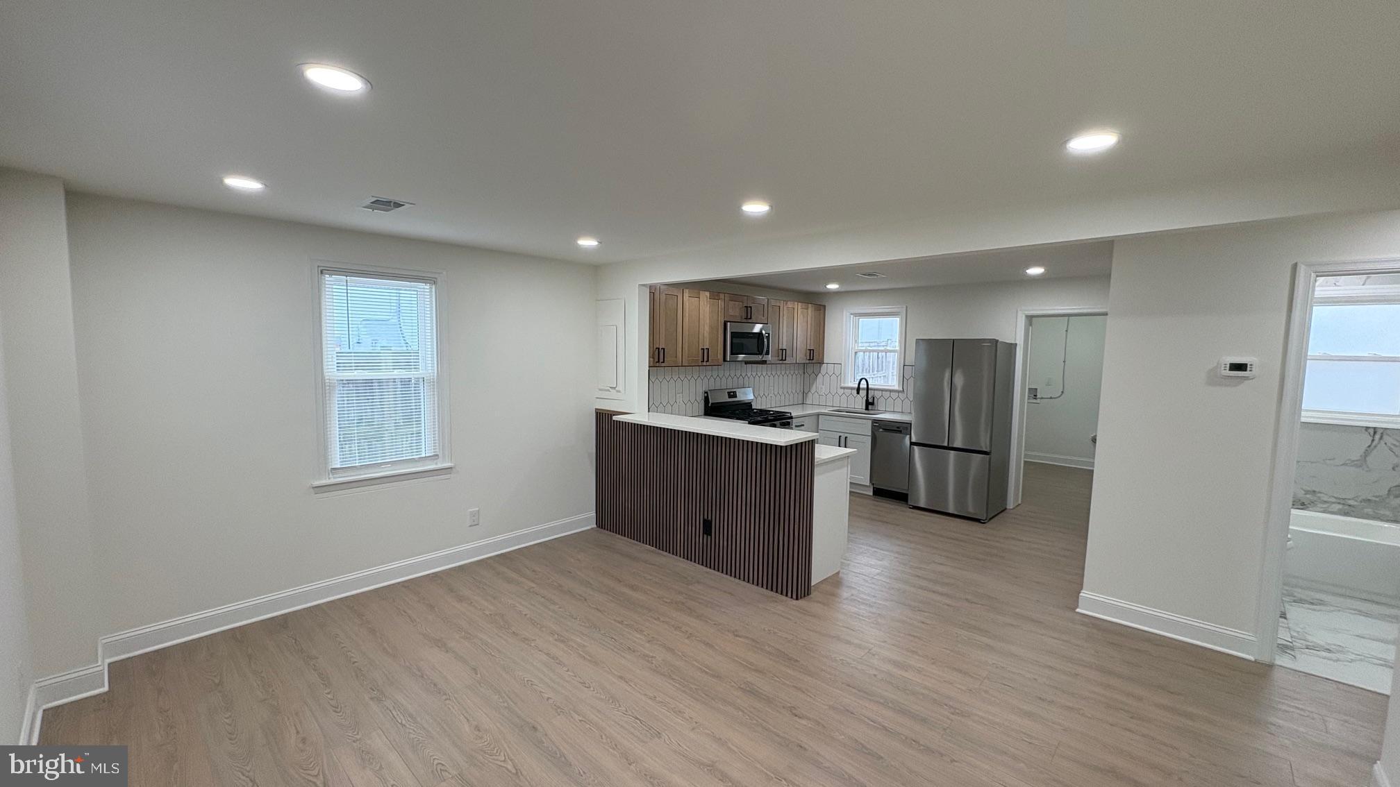 GLEN BURNIE HEIGHTS - Residential