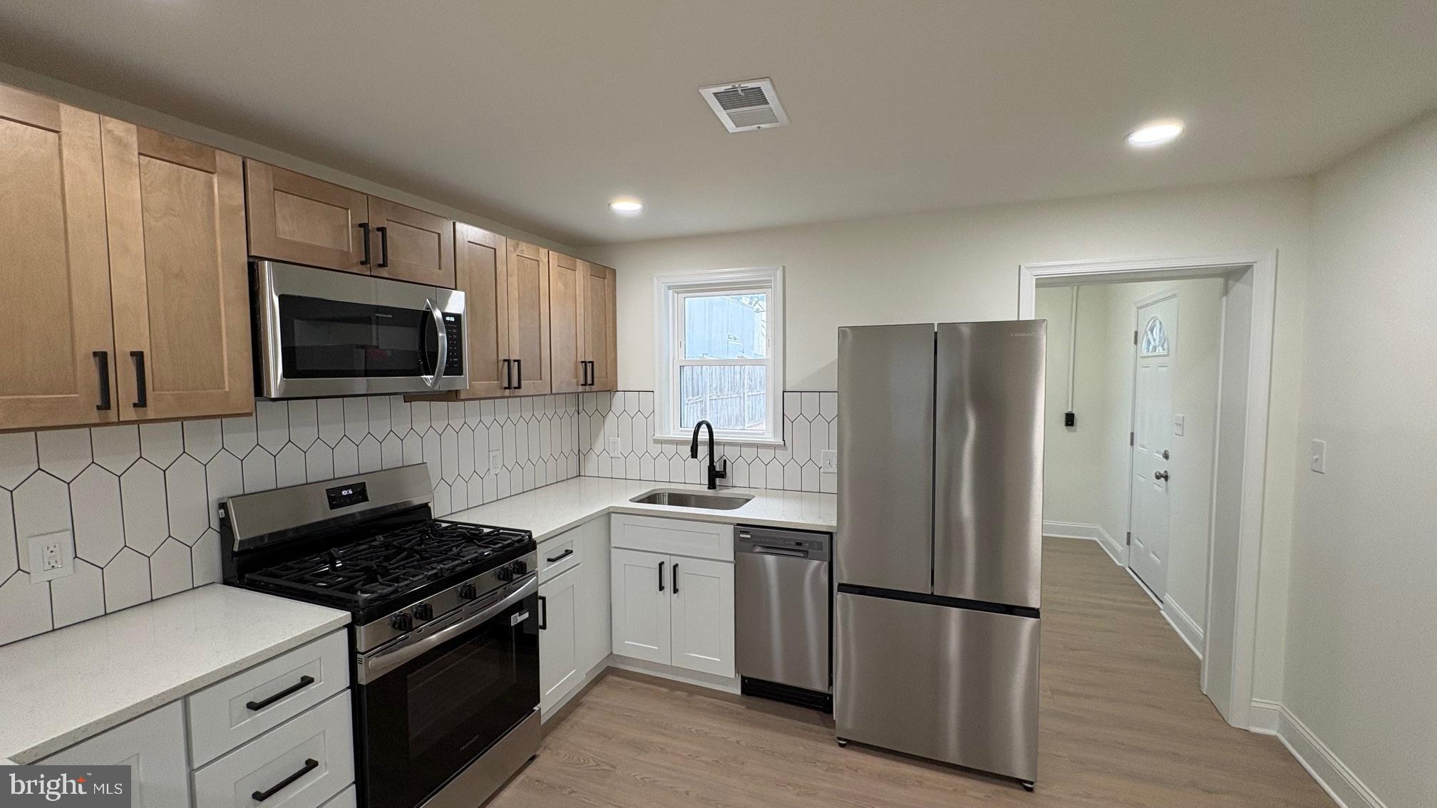 GLEN BURNIE HEIGHTS - Residential