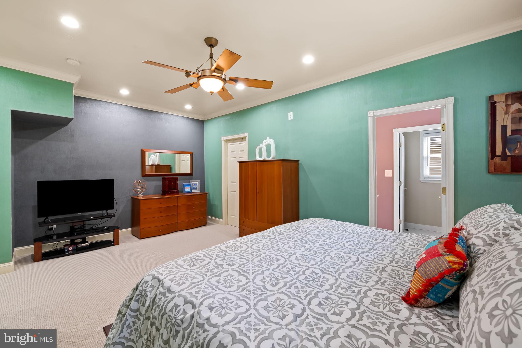 WESTGATE - Residential